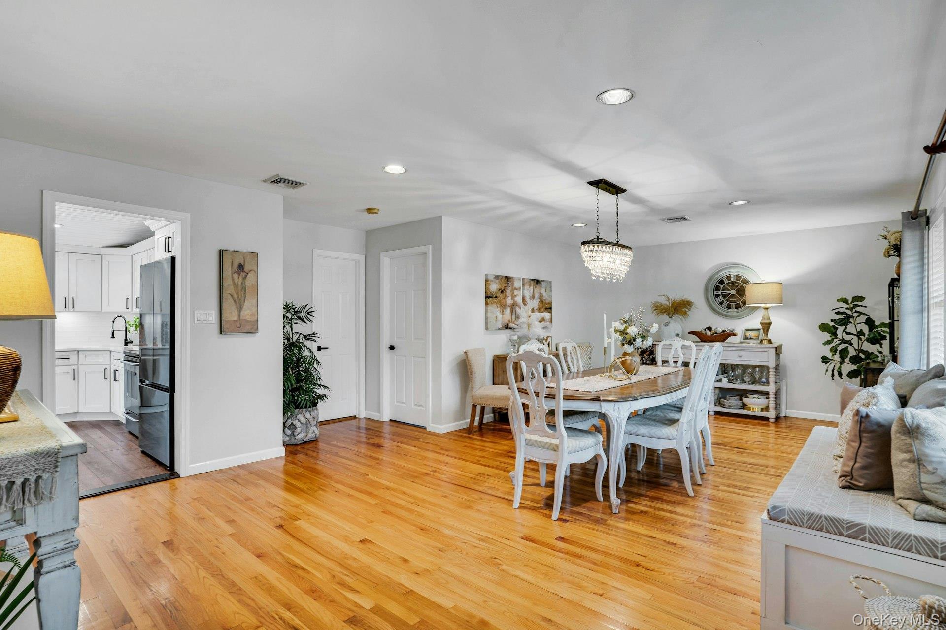 Single Family Rachel  Suffolk County, NY 11725, MLS-929269-8