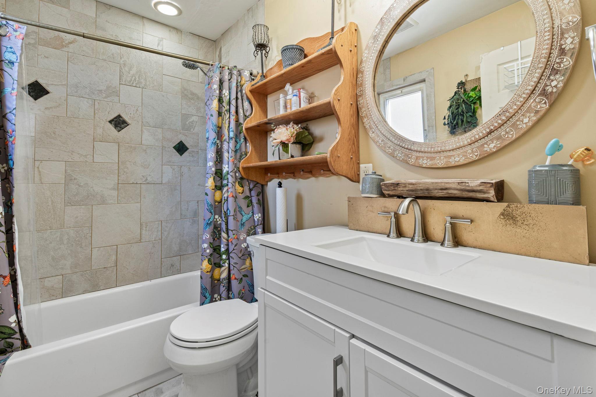 Single Family 3rd Suffolk County, NY 11717, MLS-929288-23