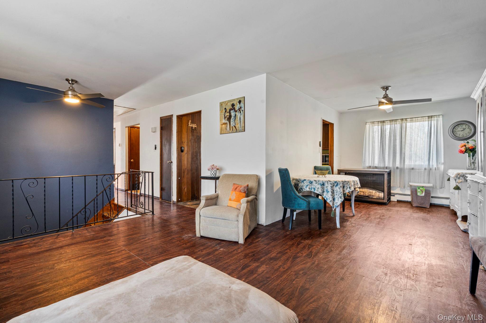 Single Family 3rd Suffolk County, NY 11717, MLS-929288-4