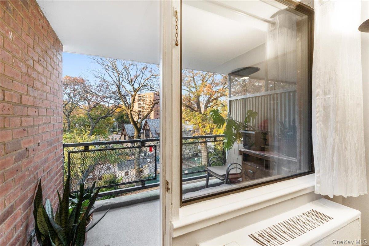 Coop Henry Hudson  Bronx, NY 10471, MLS-929293-11