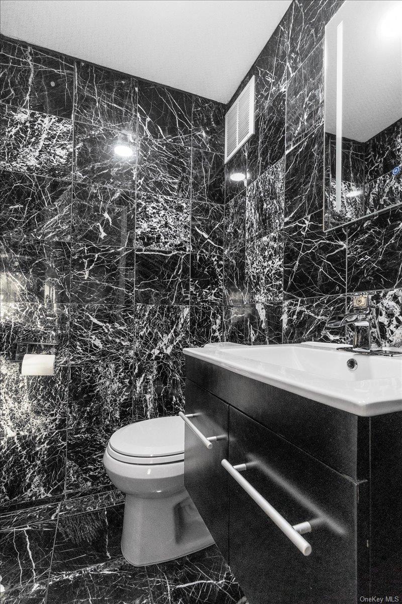 Coop Henry Hudson  Bronx, NY 10471, MLS-929293-16