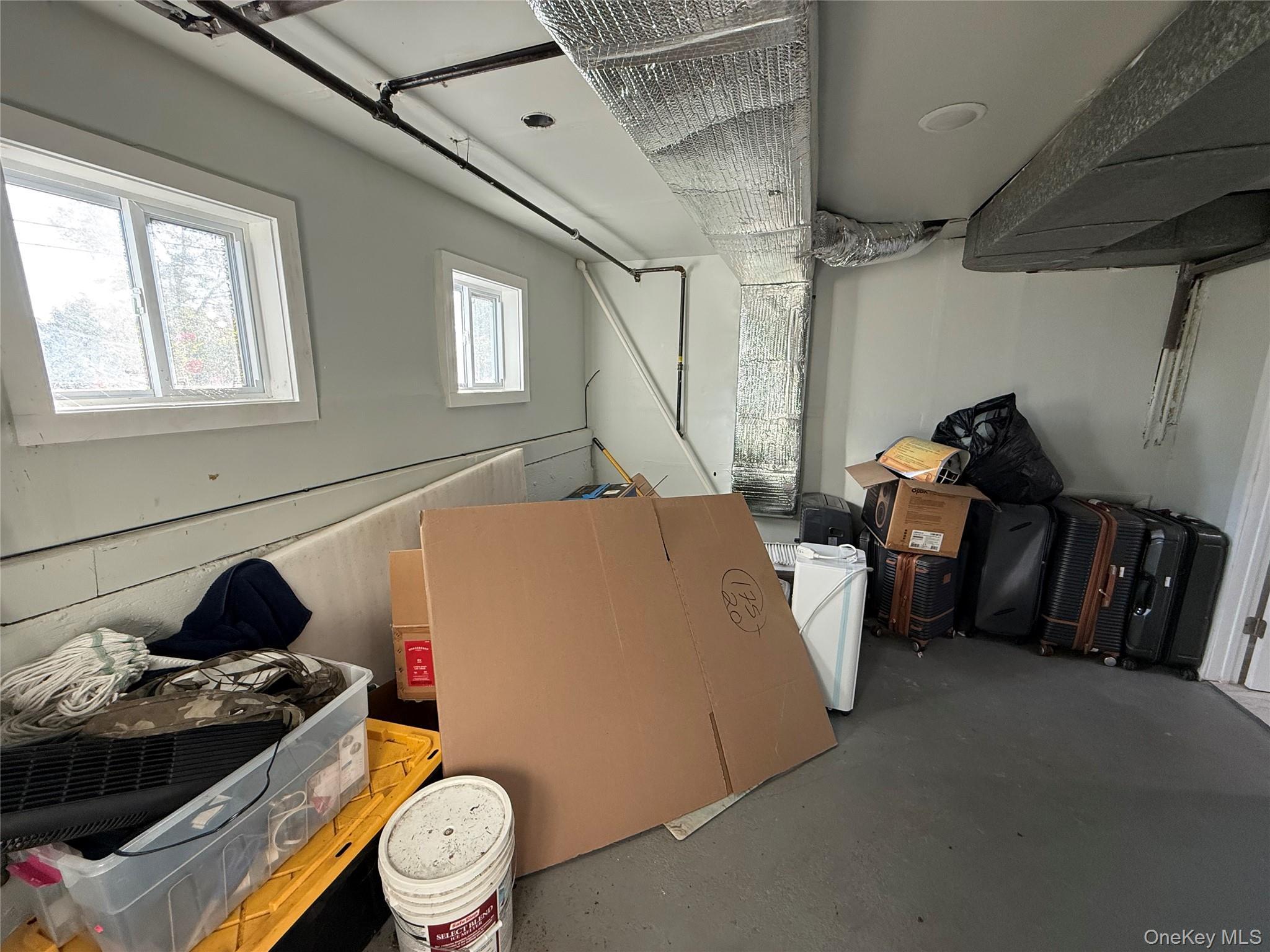 Single Family Bruce  Suffolk County, NY 11717, MLS-929296-28