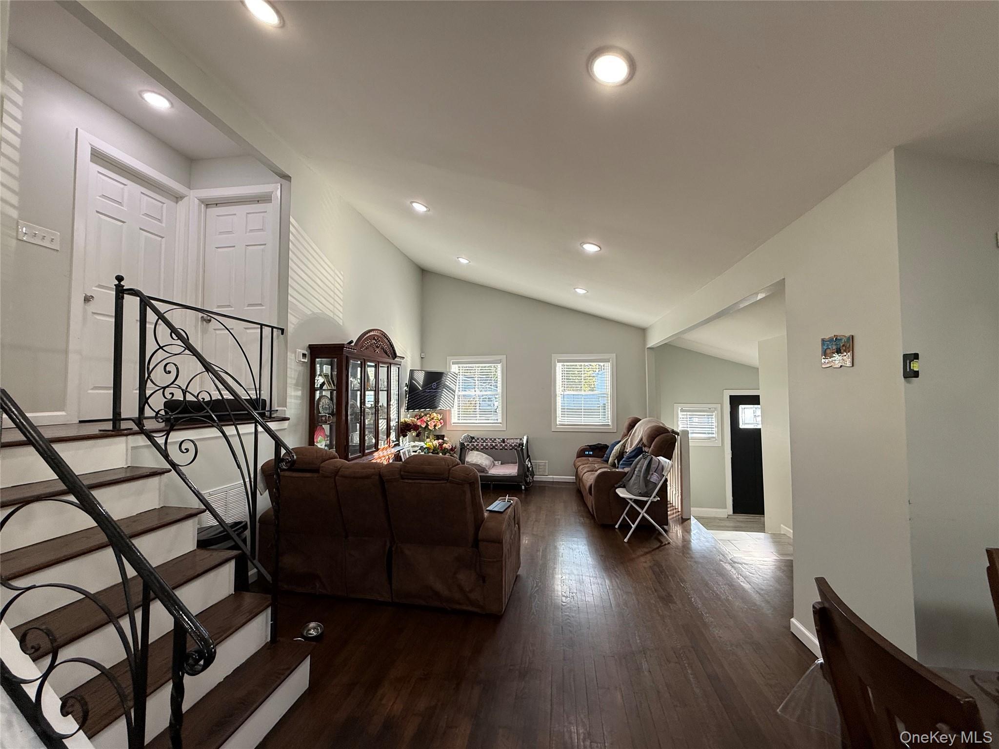 Single Family Bruce  Suffolk County, NY 11717, MLS-929296-5