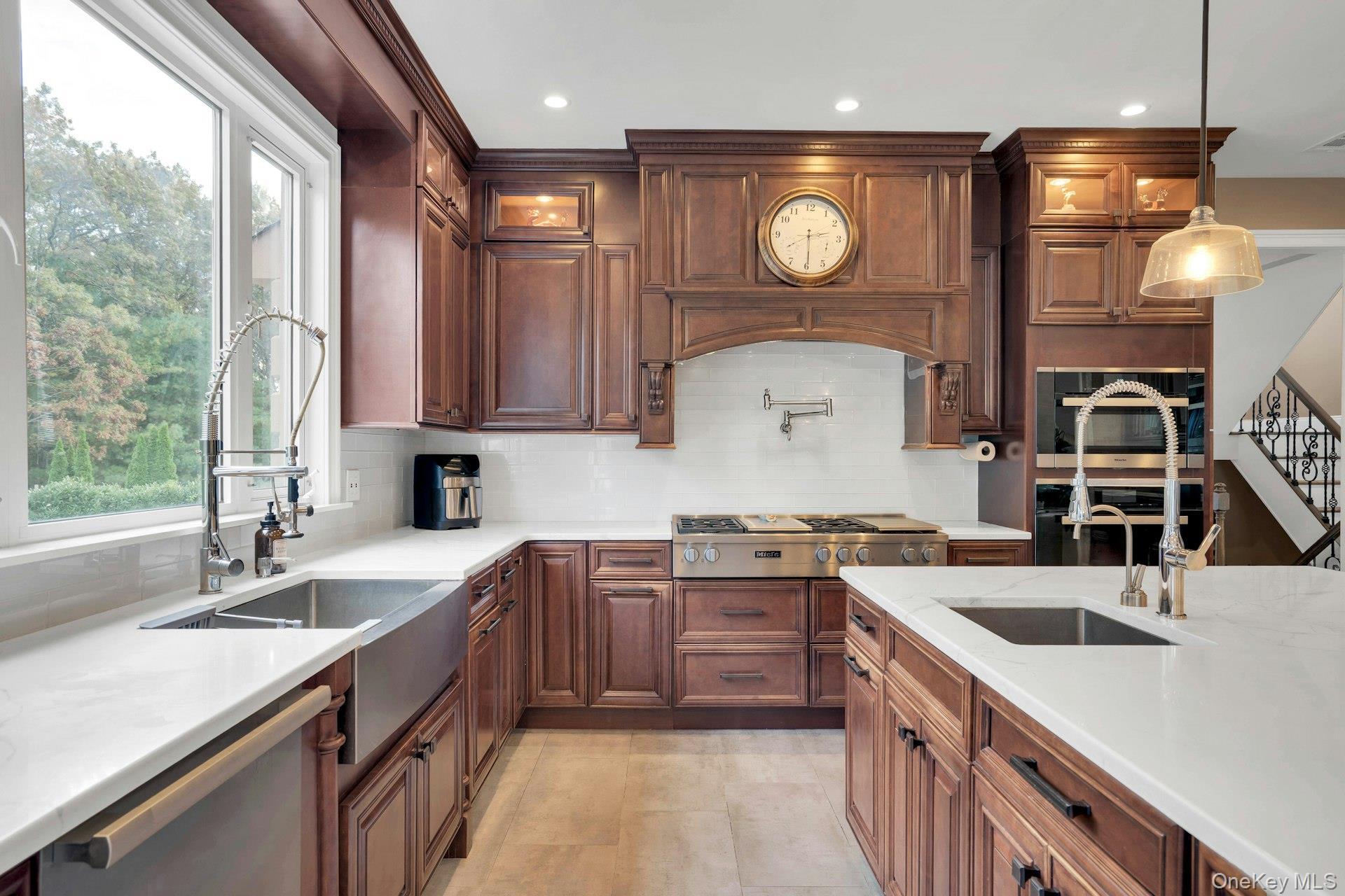 Single Family Fig Suffolk County, NY 11746, MLS-929299-22