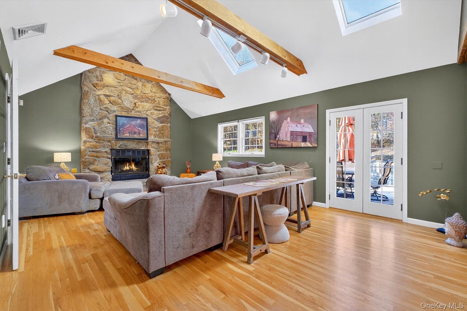 Single Family Apple Summit Dutchess County, NY 12540, MLS-929303-13