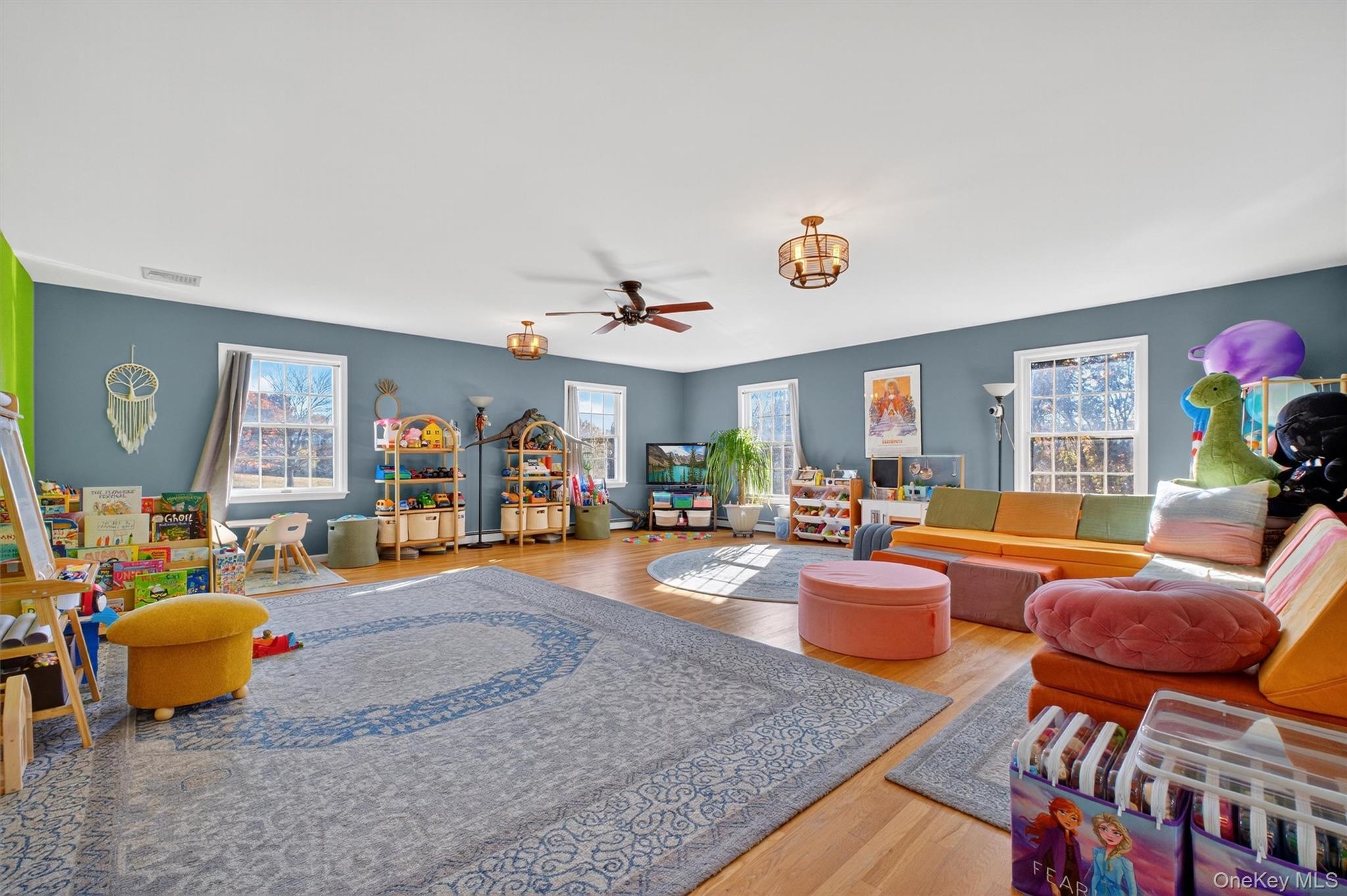 Single Family Apple Summit Dutchess County, NY 12540, MLS-929303-16