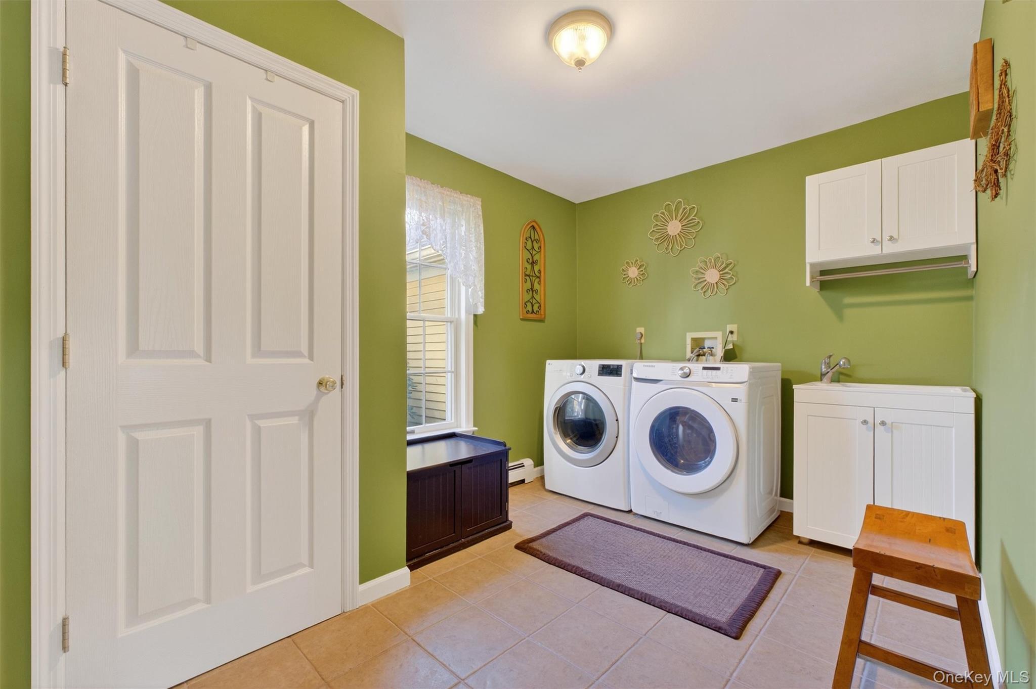 Single Family Apple Summit Dutchess County, NY 12540, MLS-929303-18