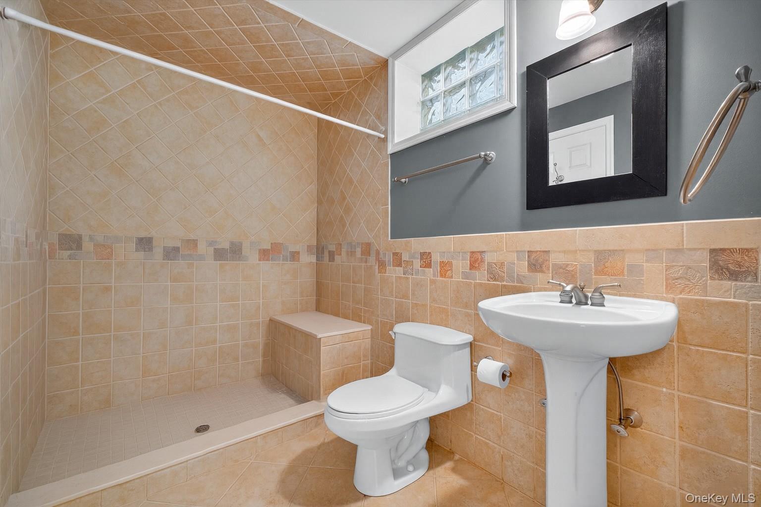 Single Family Apple Summit Dutchess County, NY 12540, MLS-929303-33