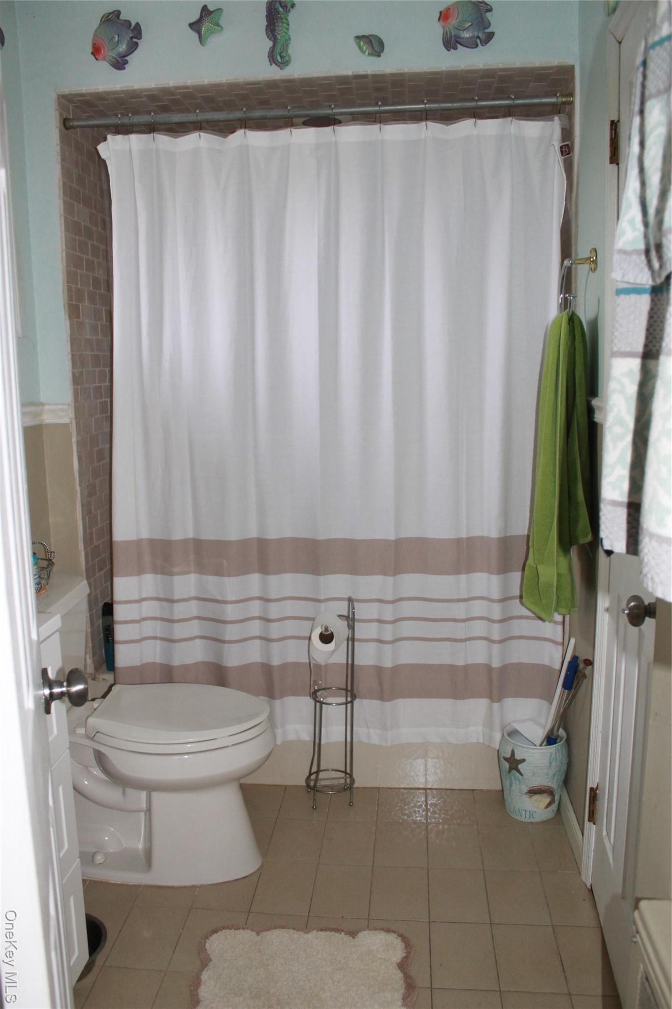 Single Family Bellmore  Nassau County, NY 11710, MLS-929312-23