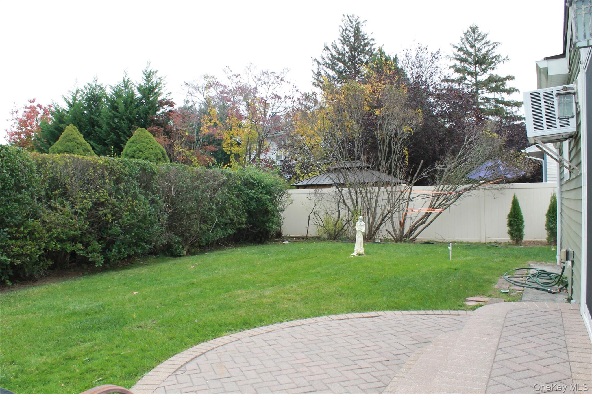 Single Family Bellmore  Nassau County, NY 11710, MLS-929312-29