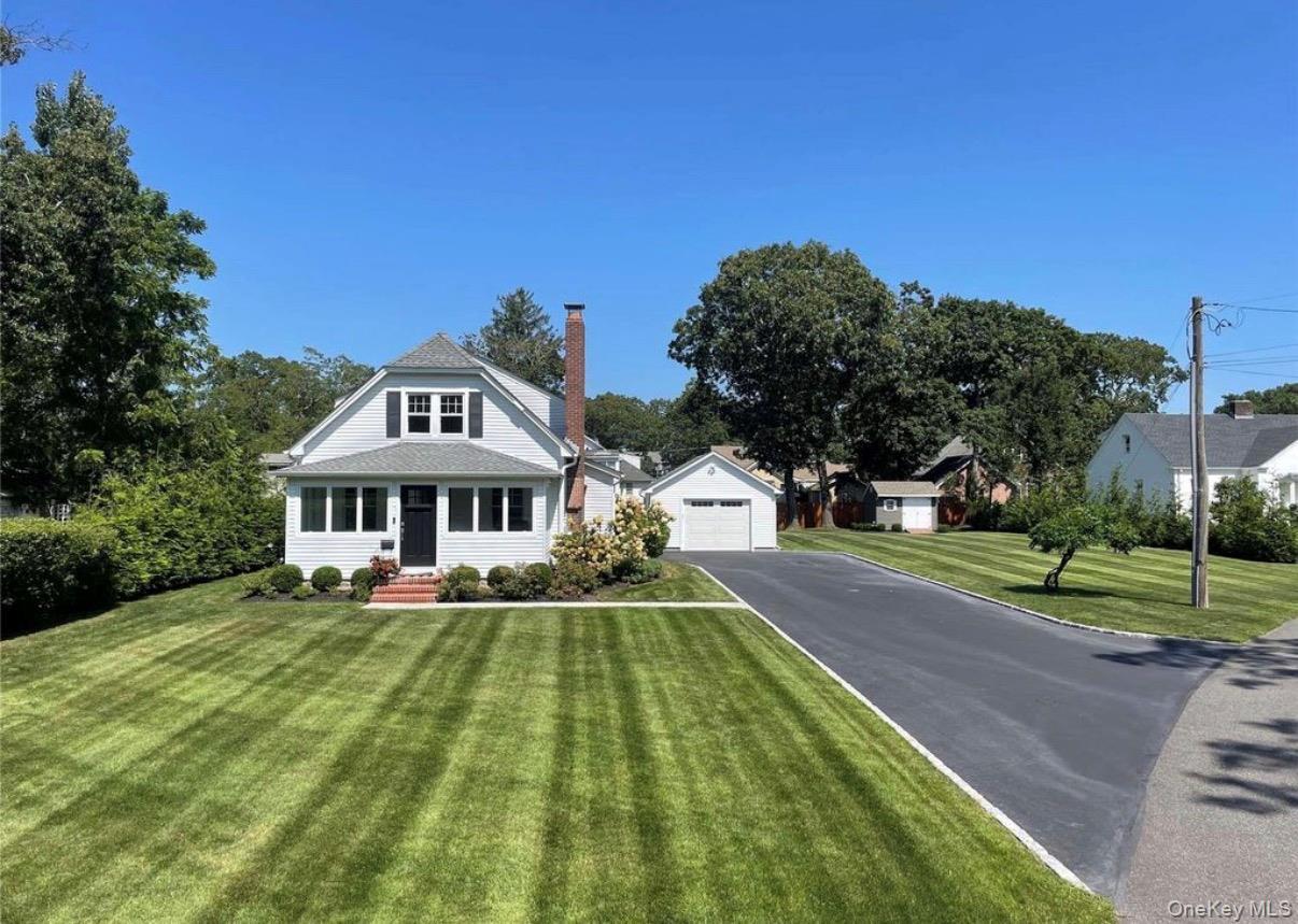 Single Family Pegs  Suffolk County, NY 11901, MLS-929313-11