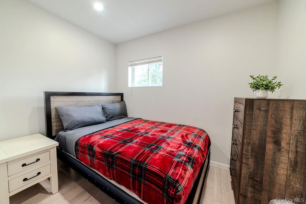 Single Family Mundy Westchester County, NY 10550, MLS-929328-9