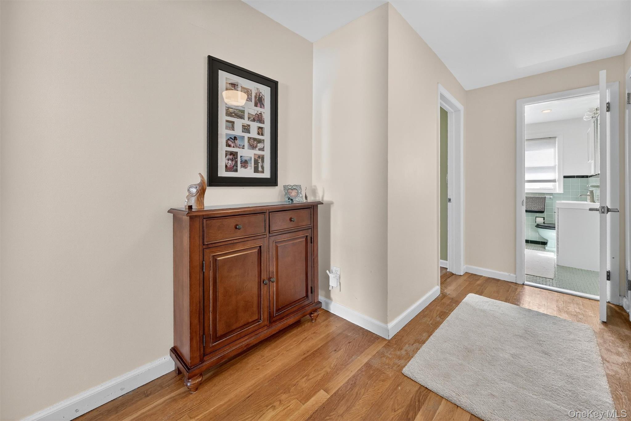 Single Family Marbledale  Westchester County, NY 10707, MLS-929329-18