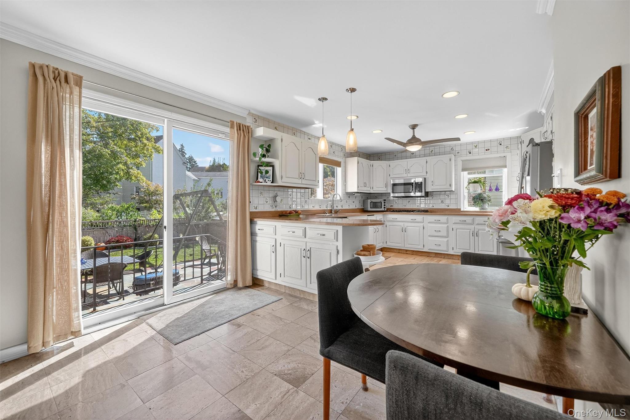 Single Family Marbledale  Westchester County, NY 10707, MLS-929329-8