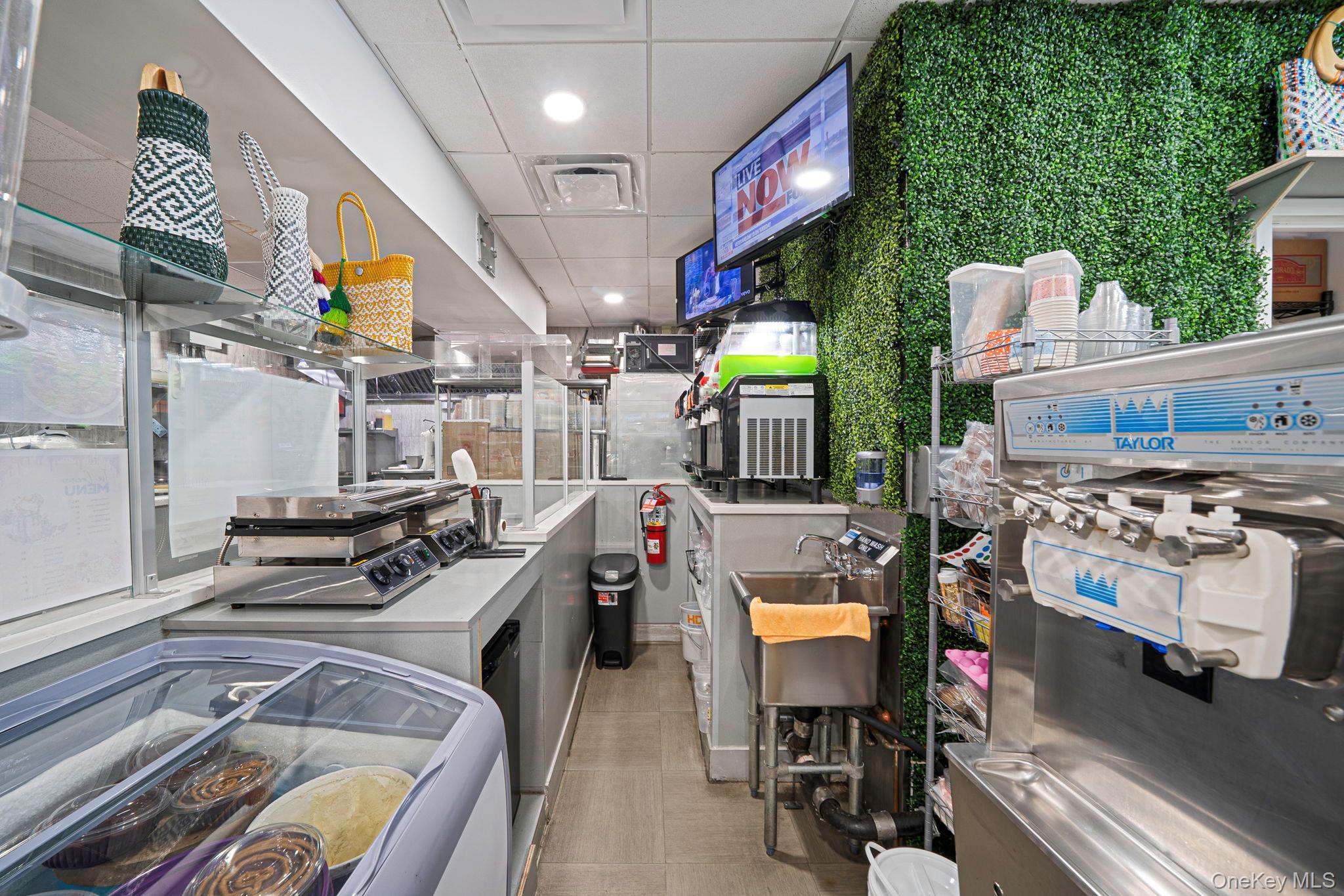 Business Opportunity Broadway  Bronx, NY 10471, MLS-929344-21