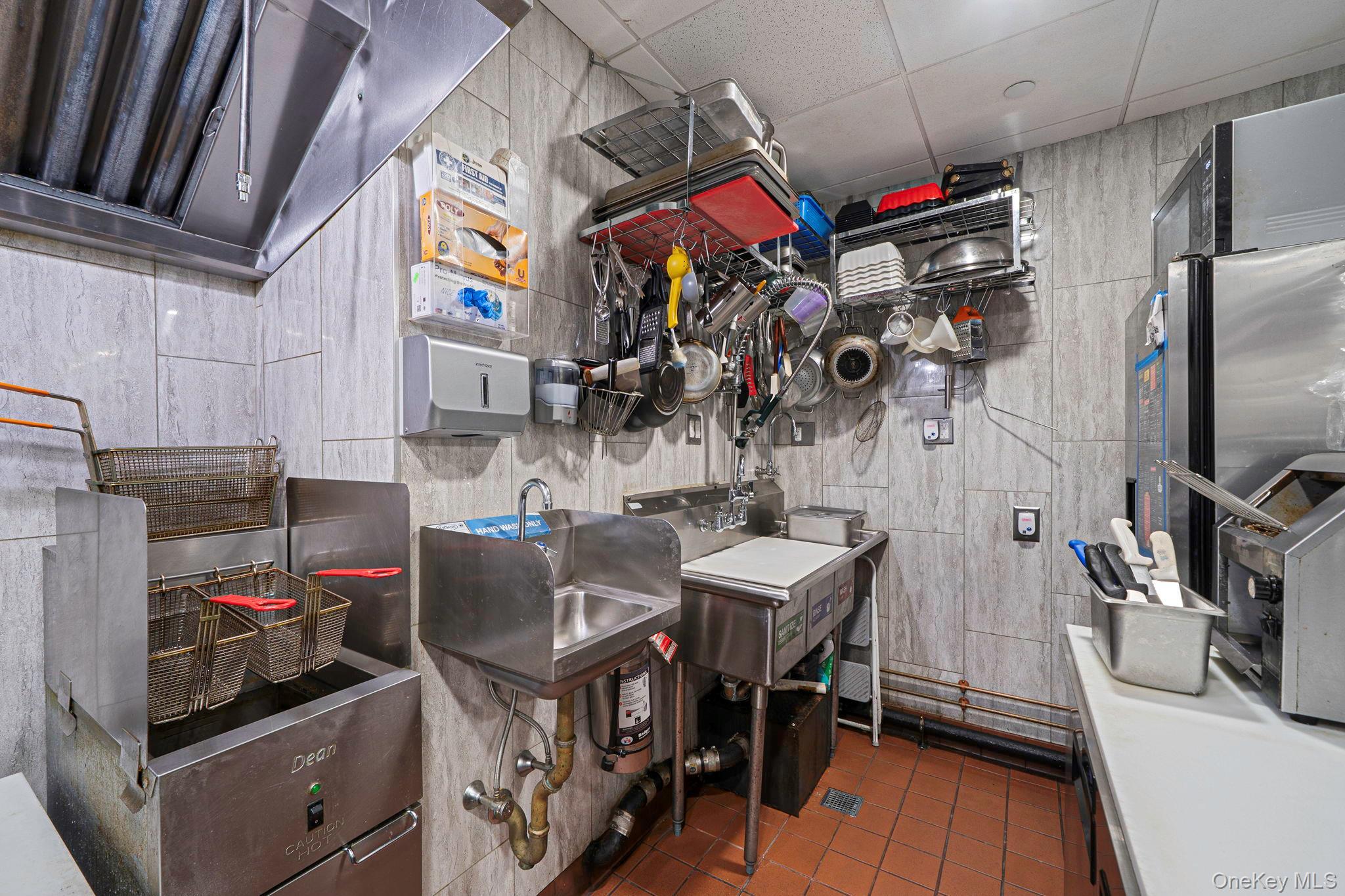 Business Opportunity Broadway  Bronx, NY 10471, MLS-929344-5