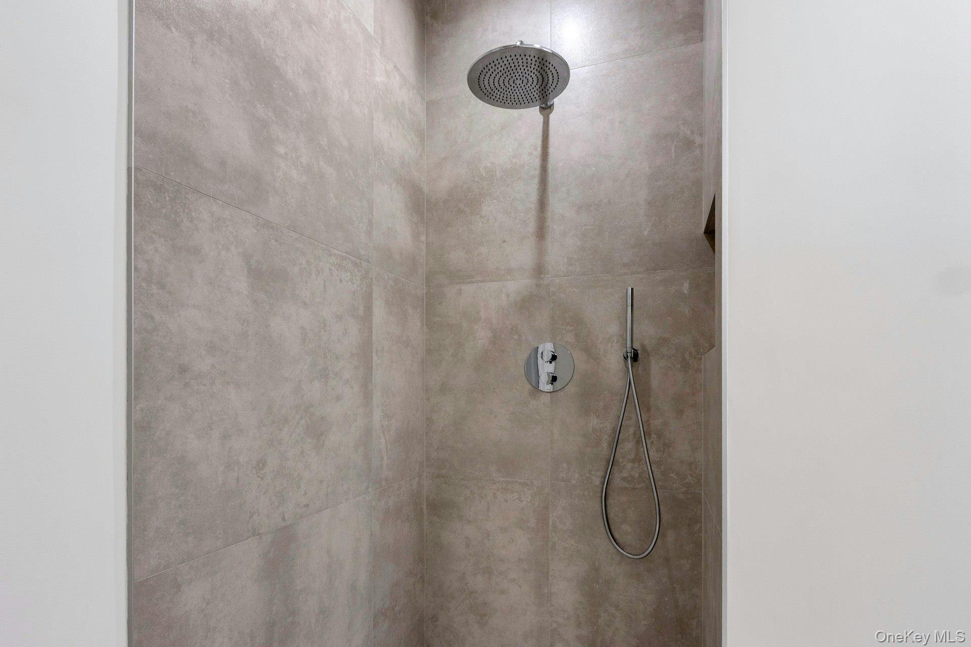 Single Family Route 9w Rockland County, NY 10960, MLS-929358-17