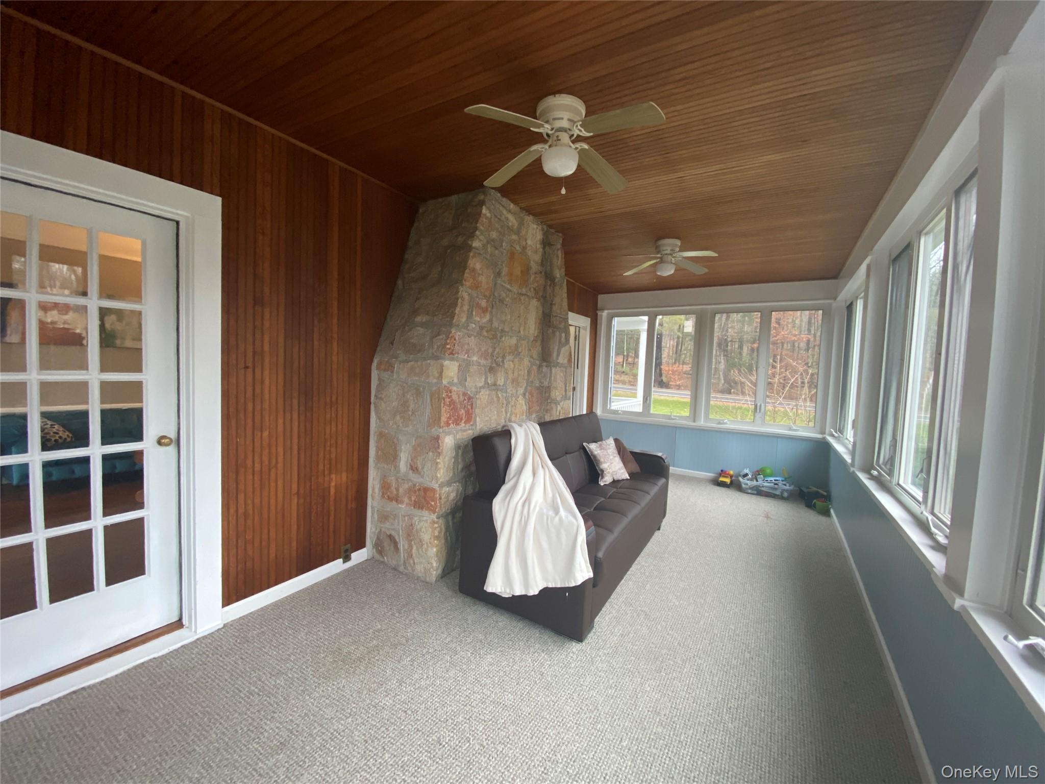 Single Family Ulster Heights Ulster County, NY 12428, MLS-929360-16