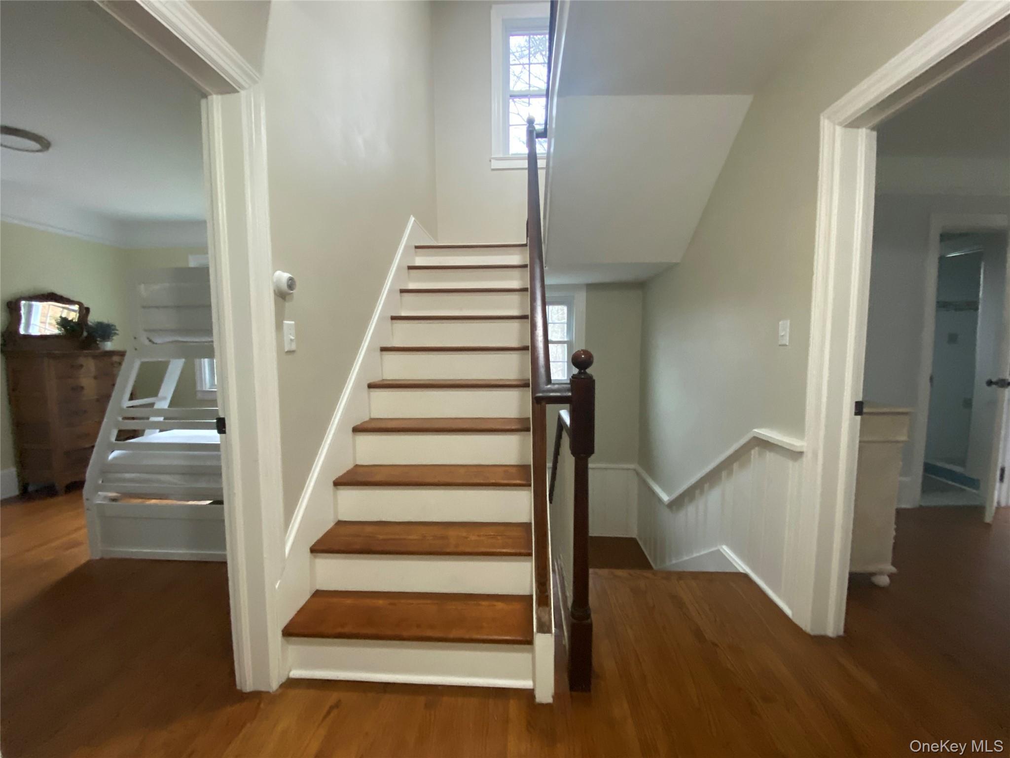 Single Family Ulster Heights Ulster County, NY 12428, MLS-929360-18