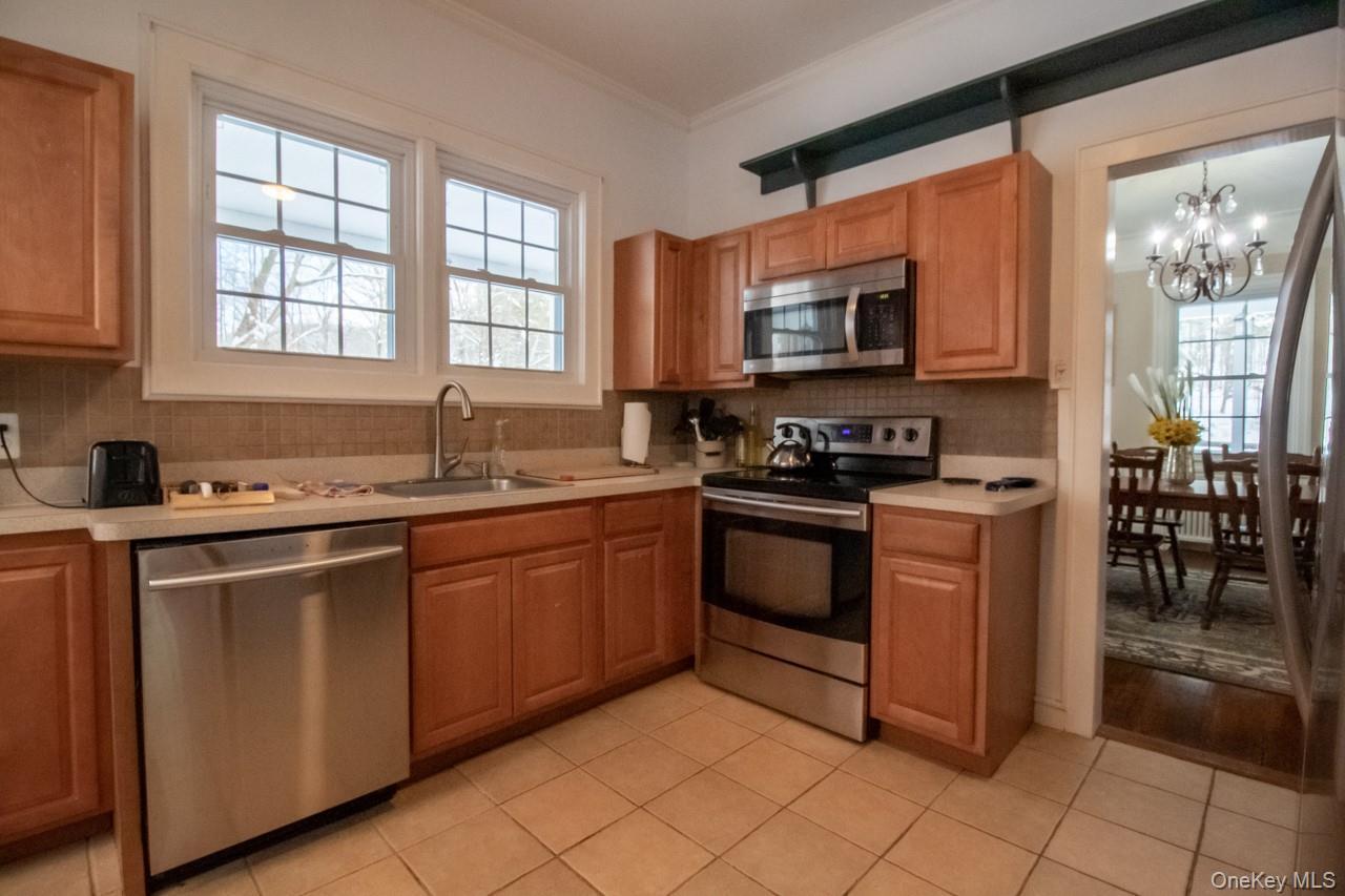 Single Family Ulster Heights Ulster County, NY 12428, MLS-929360-4