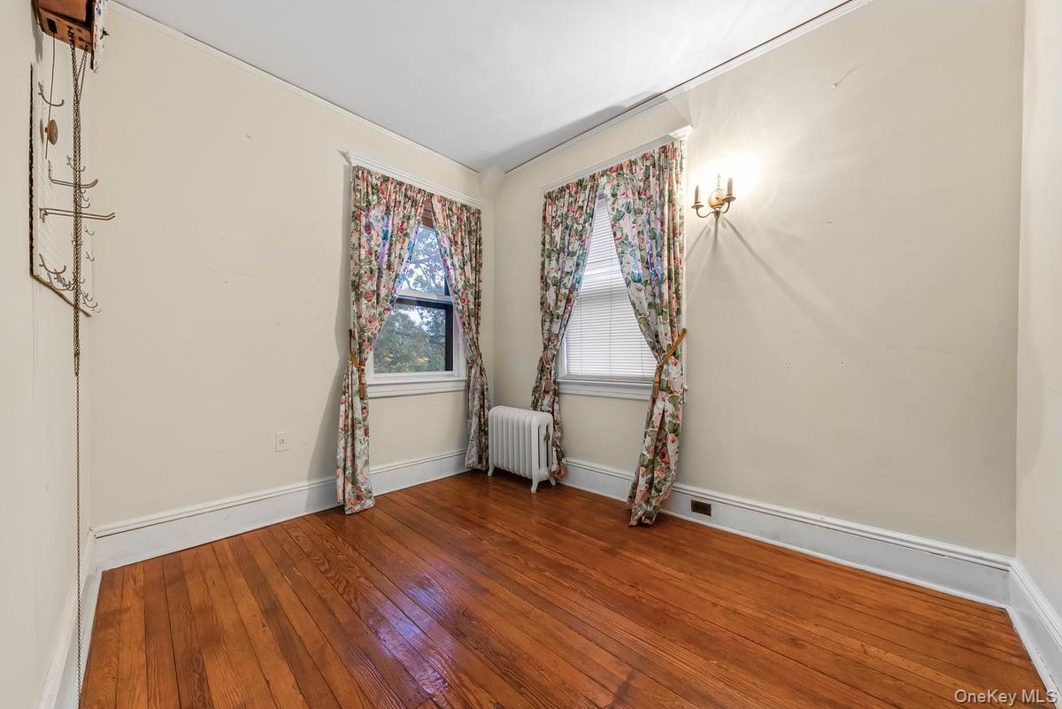 Single Family Ridge  Westchester County, NY 10705, MLS-929373-23