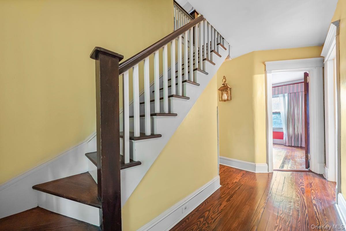 Single Family Ridge  Westchester County, NY 10705, MLS-929373-25