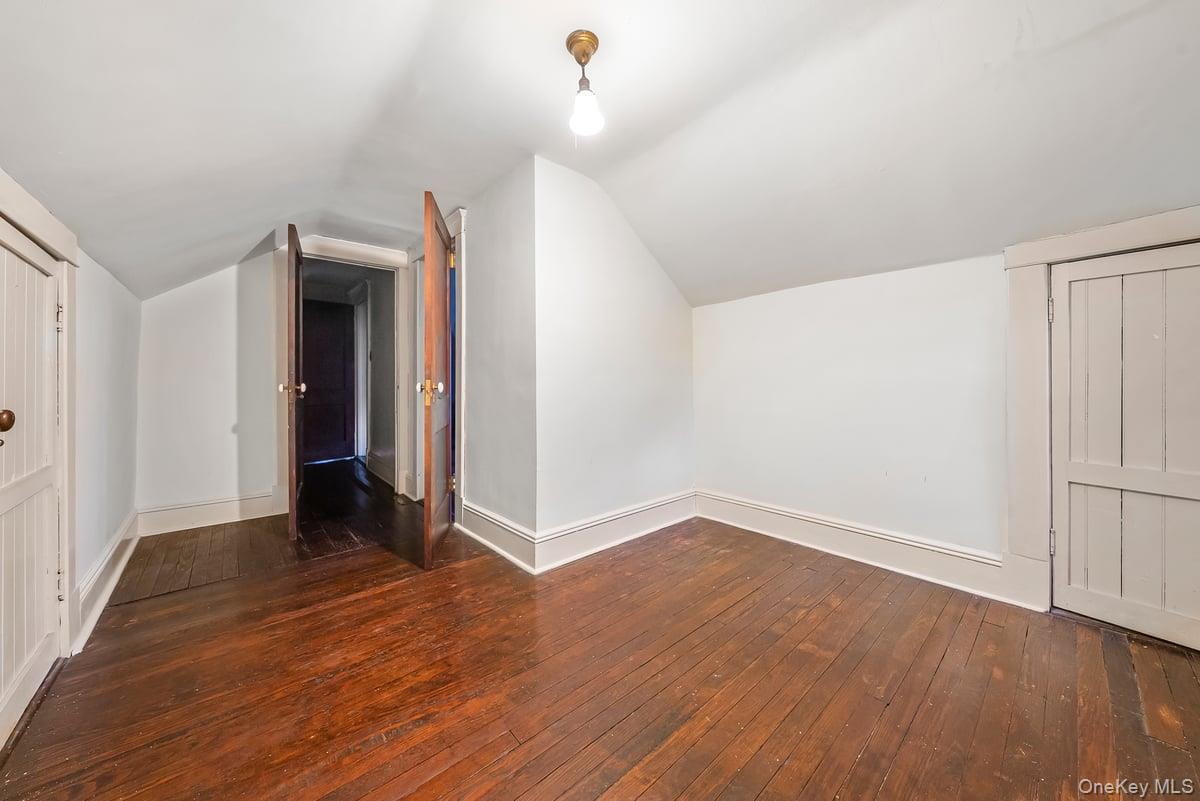 Single Family Ridge  Westchester County, NY 10705, MLS-929373-29