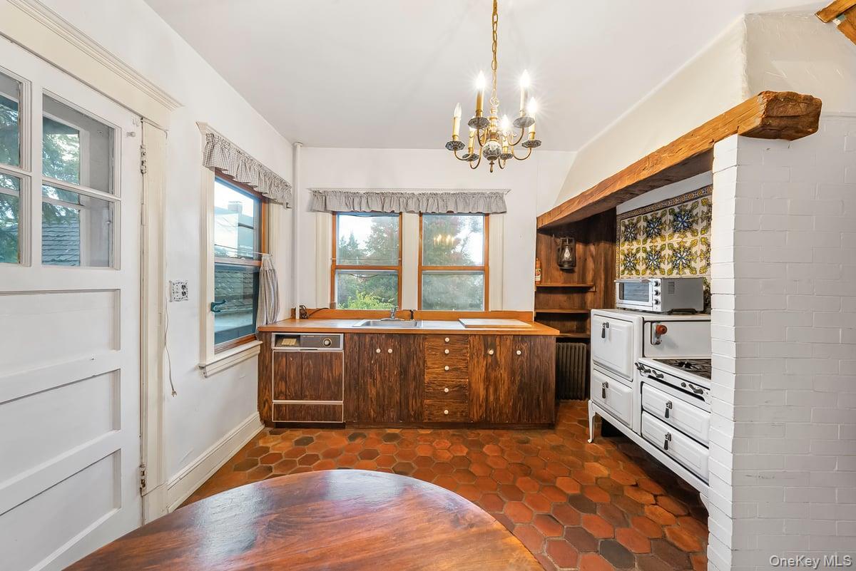 Single Family Ridge  Westchester County, NY 10705, MLS-929373-8