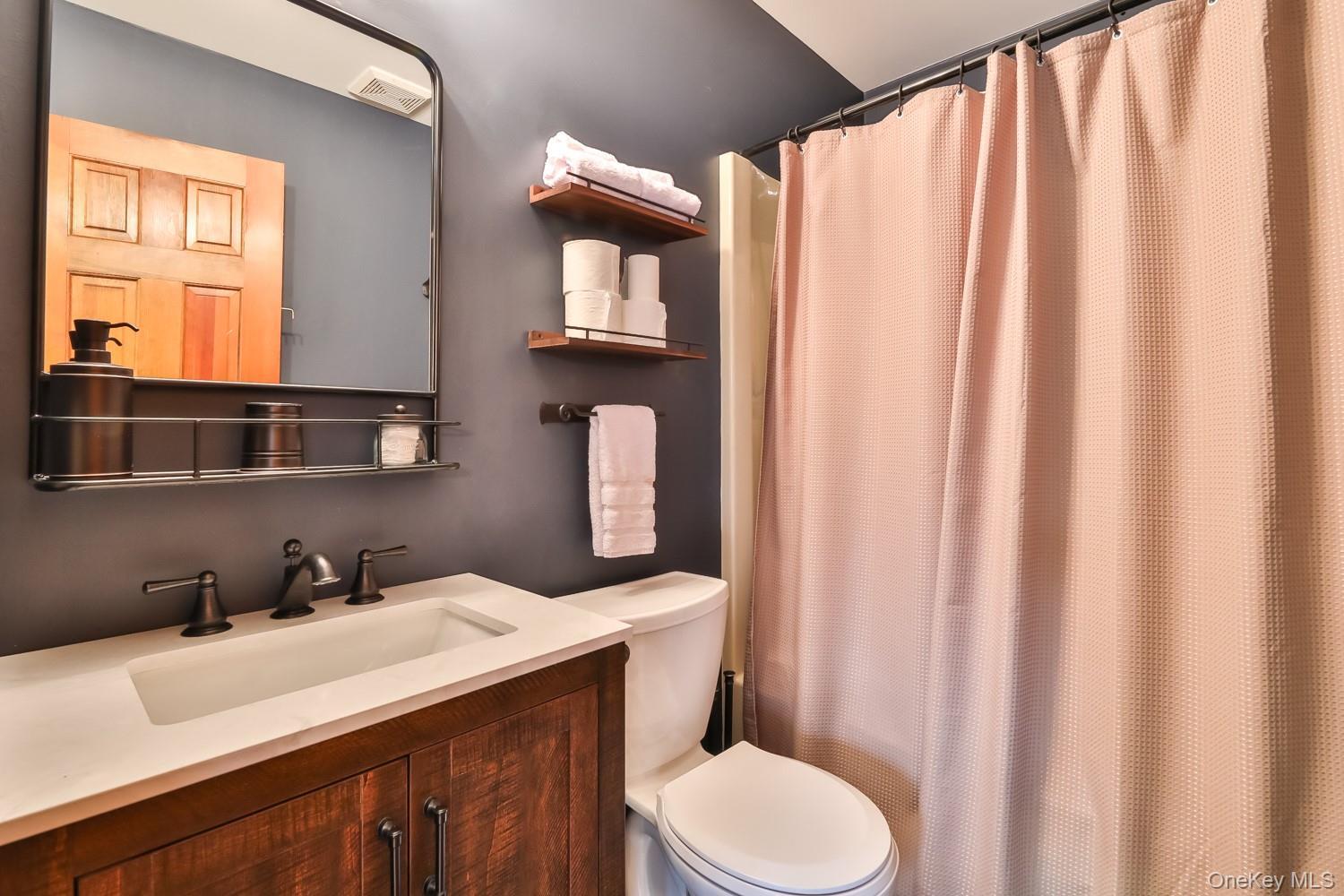 Single Family Mount View Estates Greene County, NY 12407, MLS-929377-15