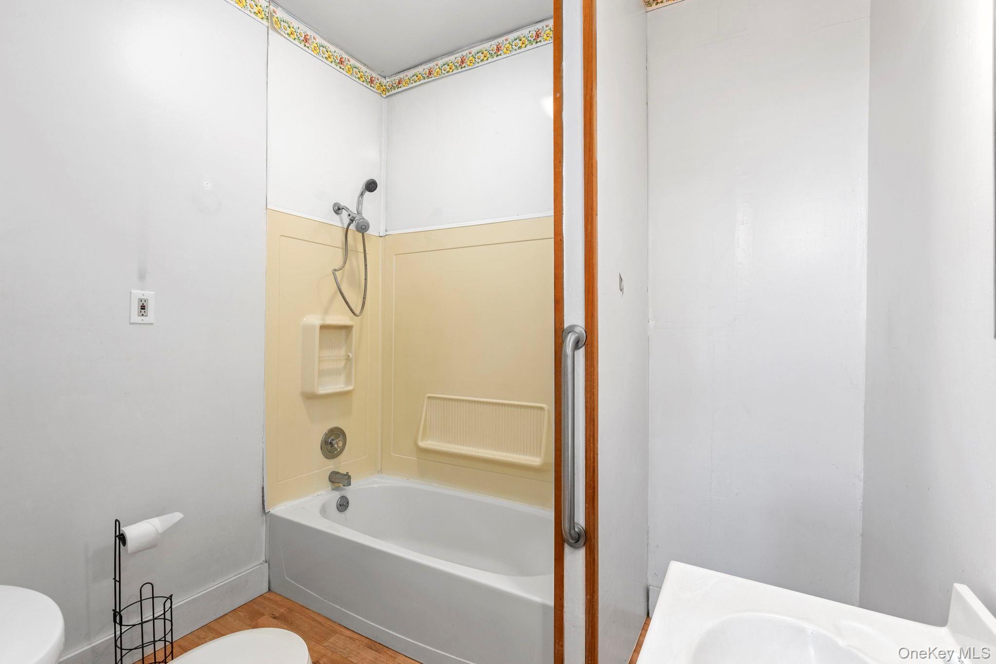 Single Family Dog Tail Corners Dutchess County, NY 12594, MLS-929378-14