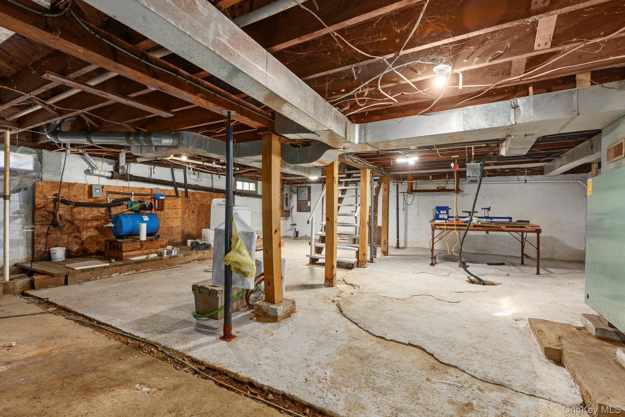 Single Family Dog Tail Corners Dutchess County, NY 12594, MLS-929378-18