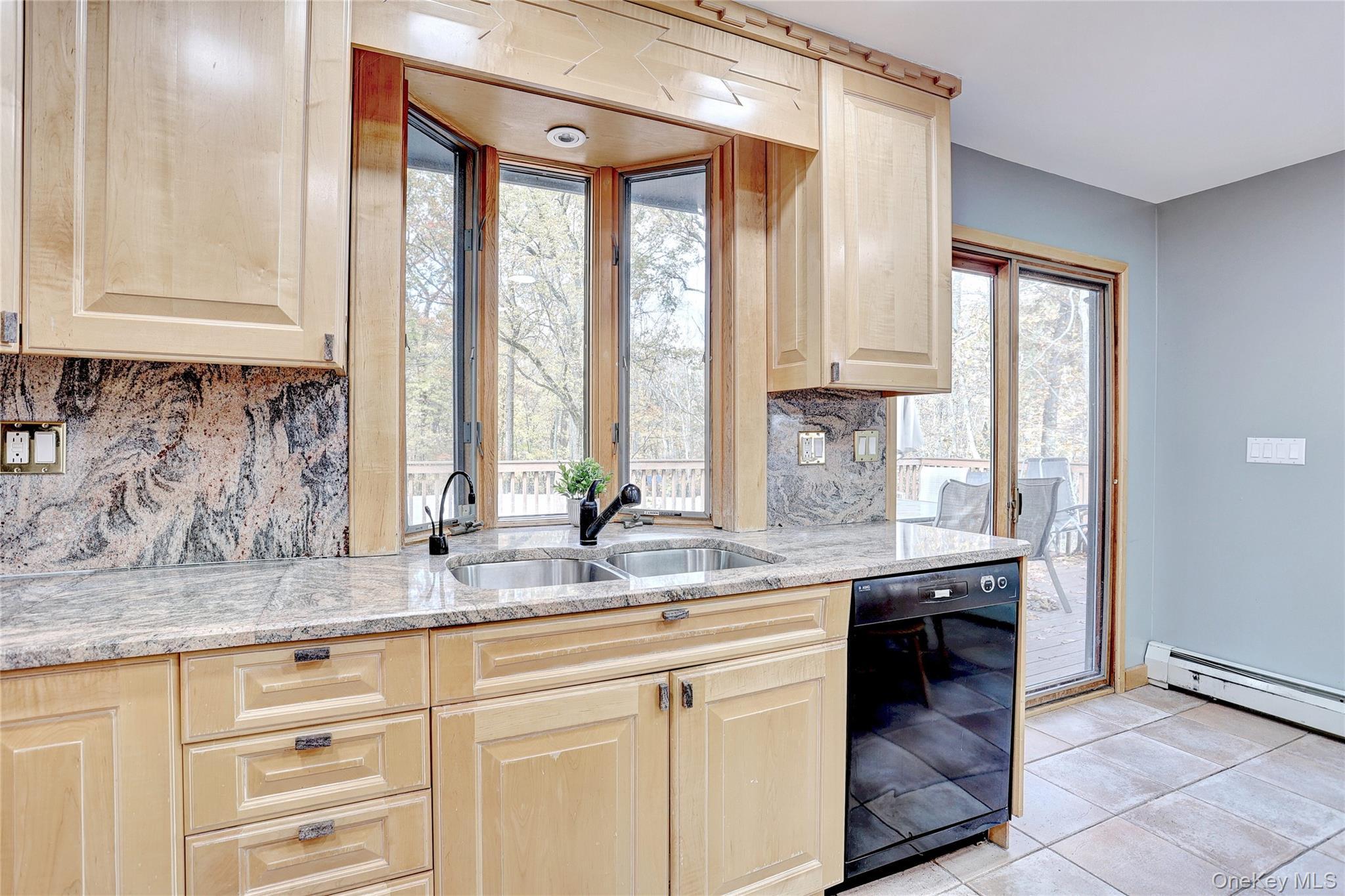 Single Family Sherwood Ridge  Rockland County, NY 10970, MLS-929390-10