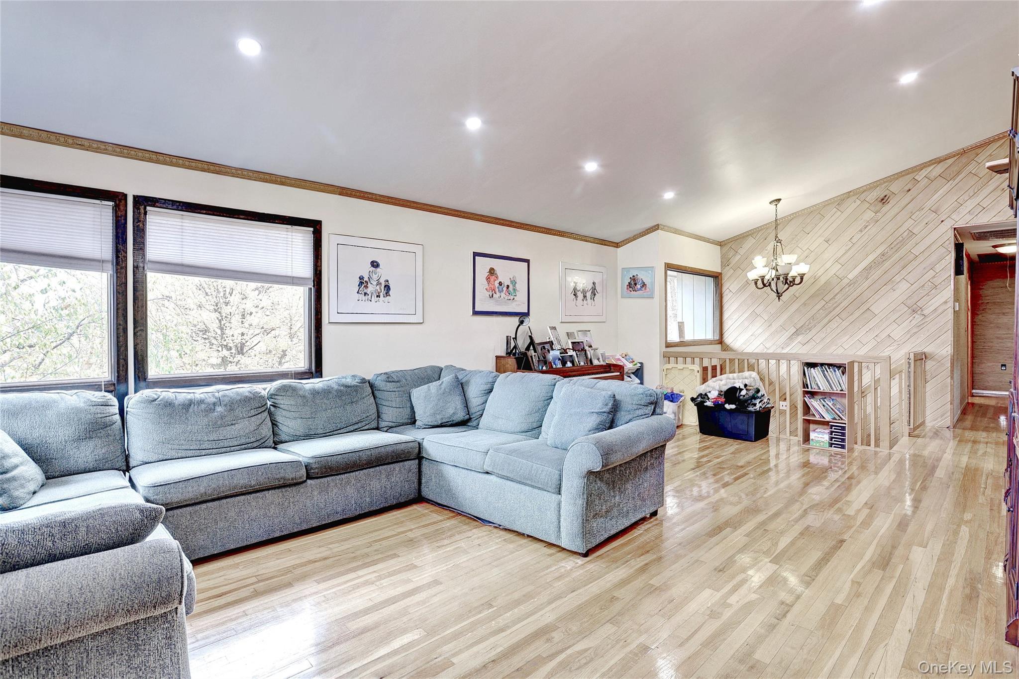 Single Family Sherwood Ridge  Rockland County, NY 10970, MLS-929390-5