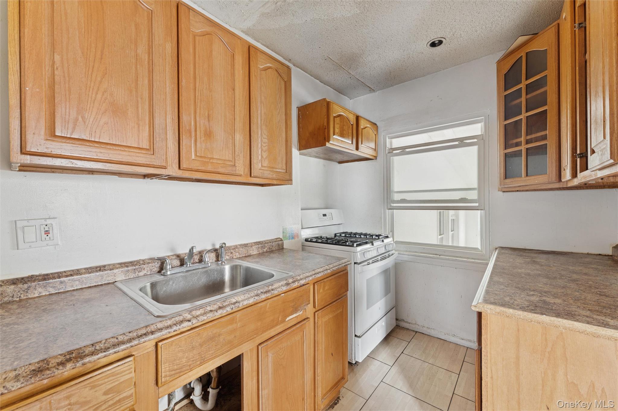 Single Family 228th  Queens, NY 11411, MLS-929393-10