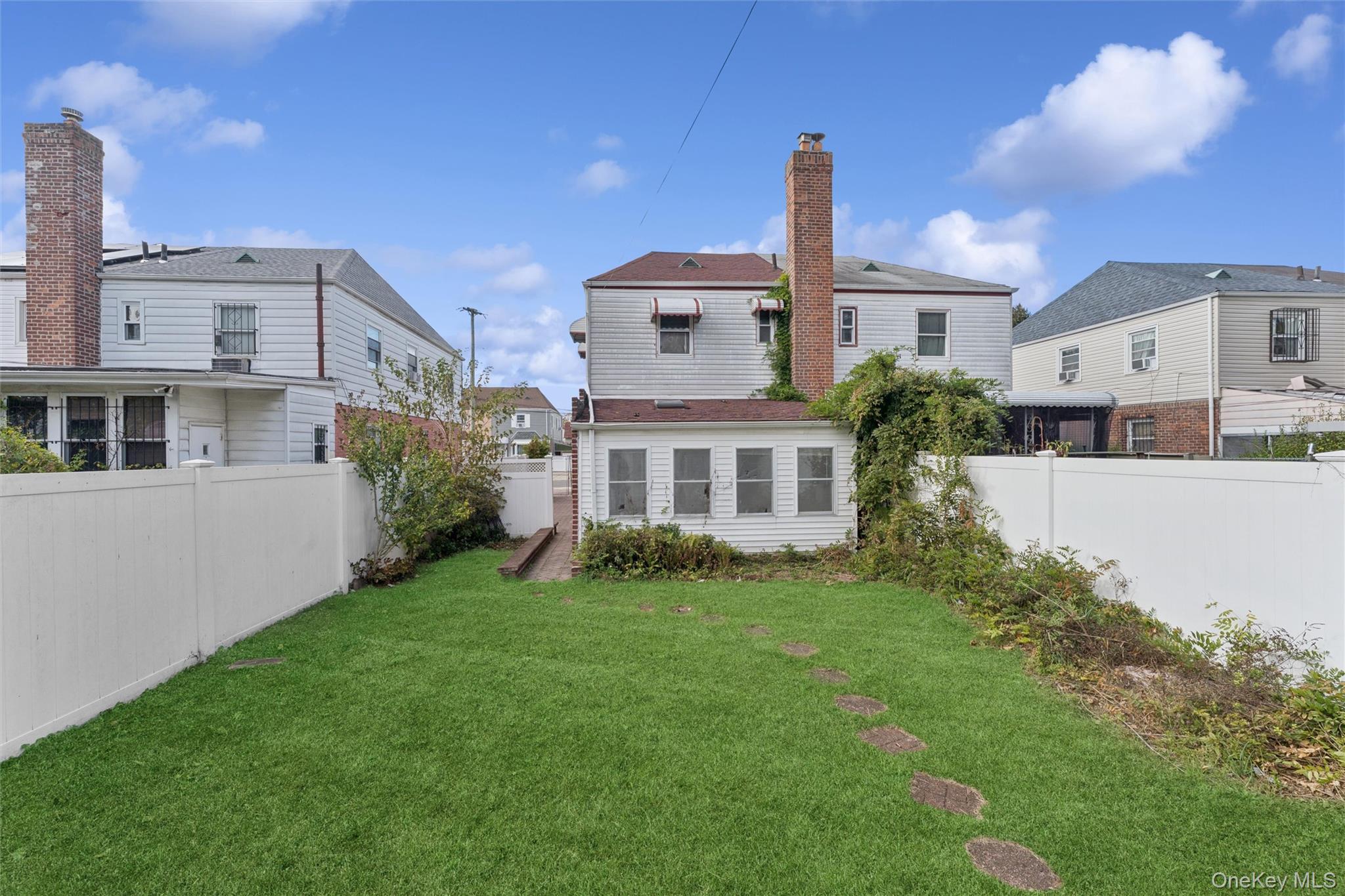 Single Family 228th  Queens, NY 11411, MLS-929393-22