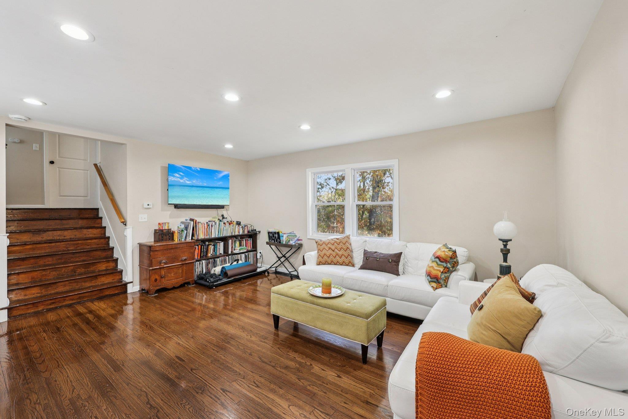 Single Family Green Orange County, NY 12575, MLS-929432-6