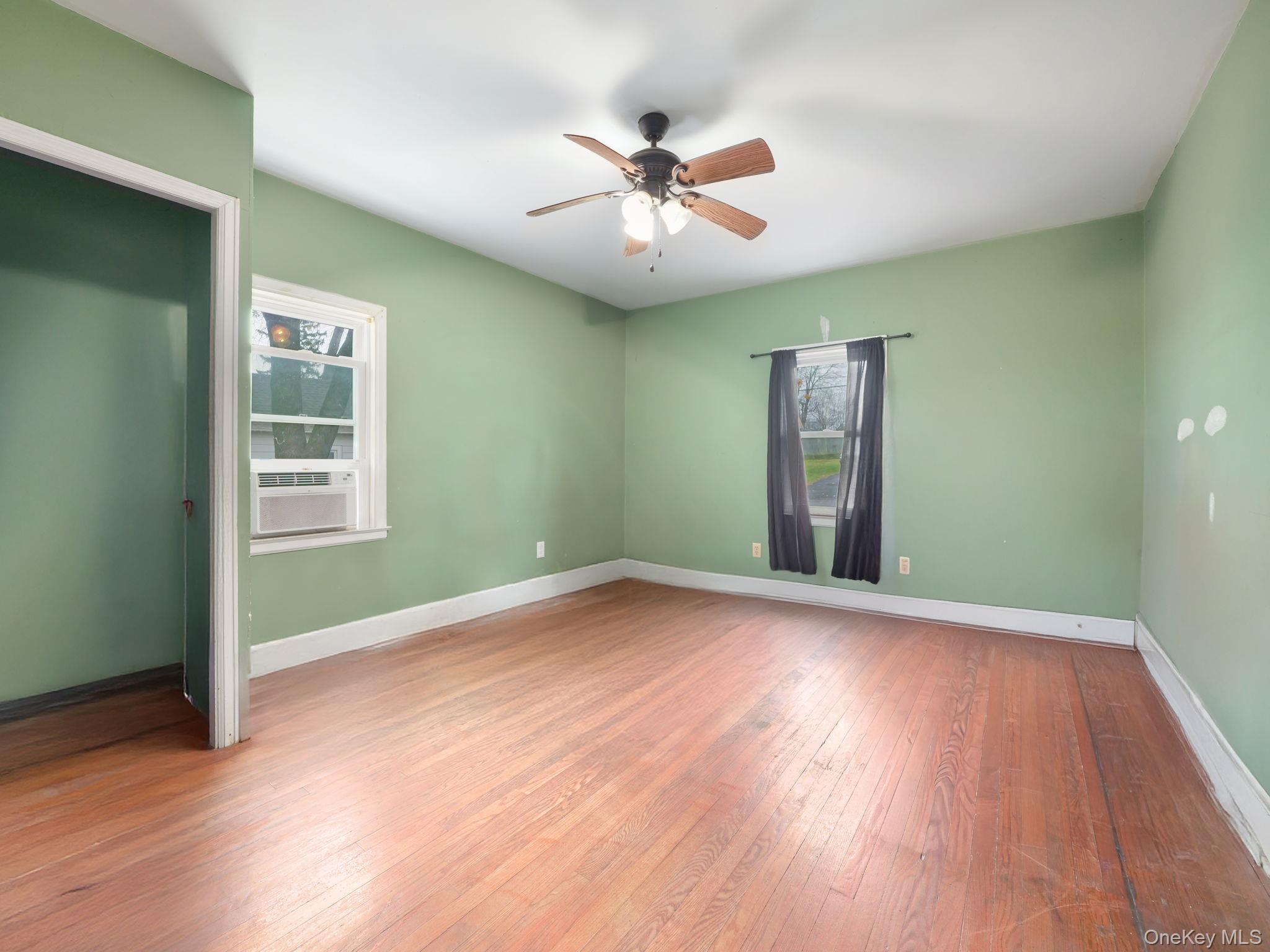 Single Family Bellevue Orange County, NY 12550, MLS-929451-4