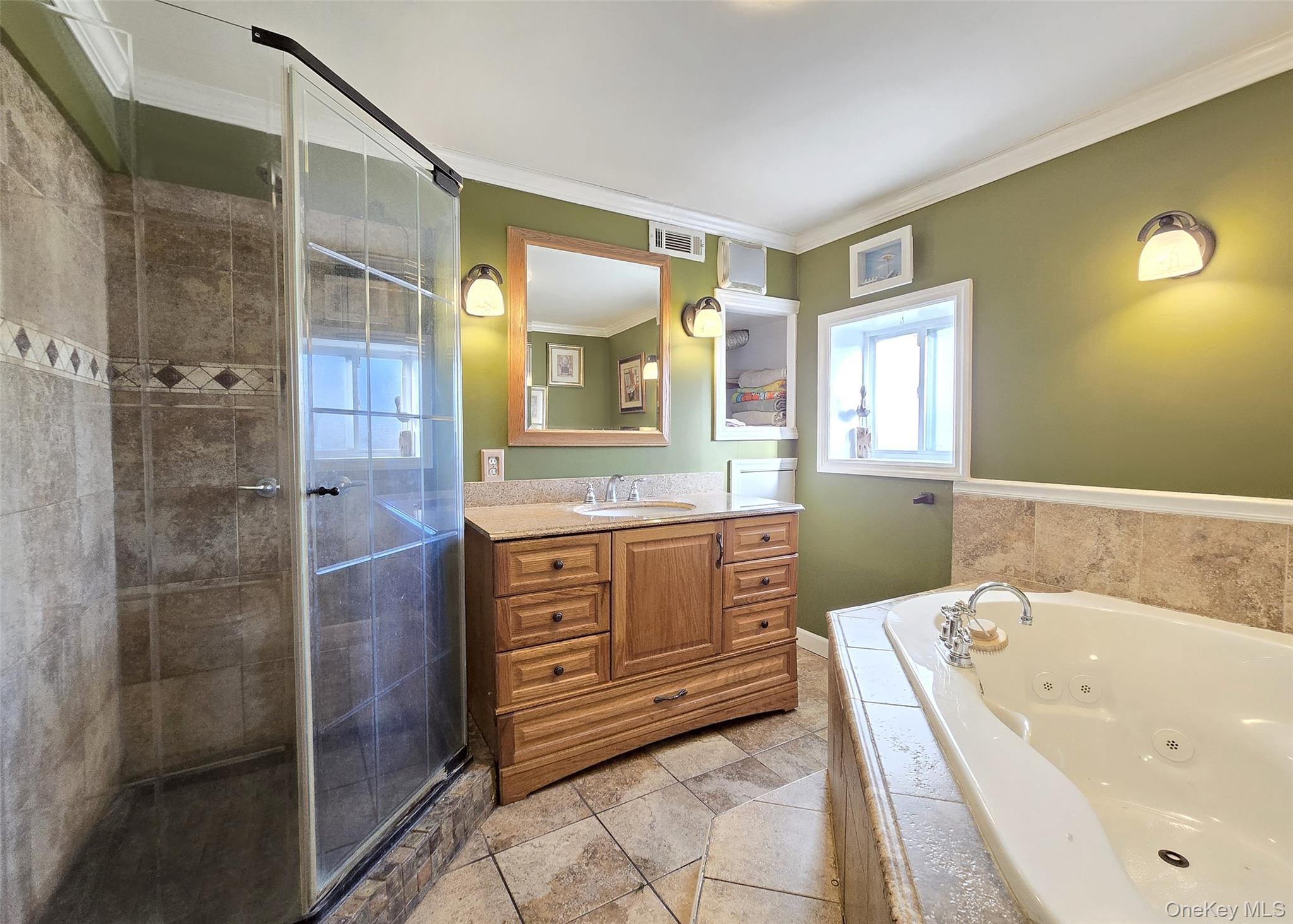 Single Family Van Buren Suffolk County, NY 11720, MLS-929460-10