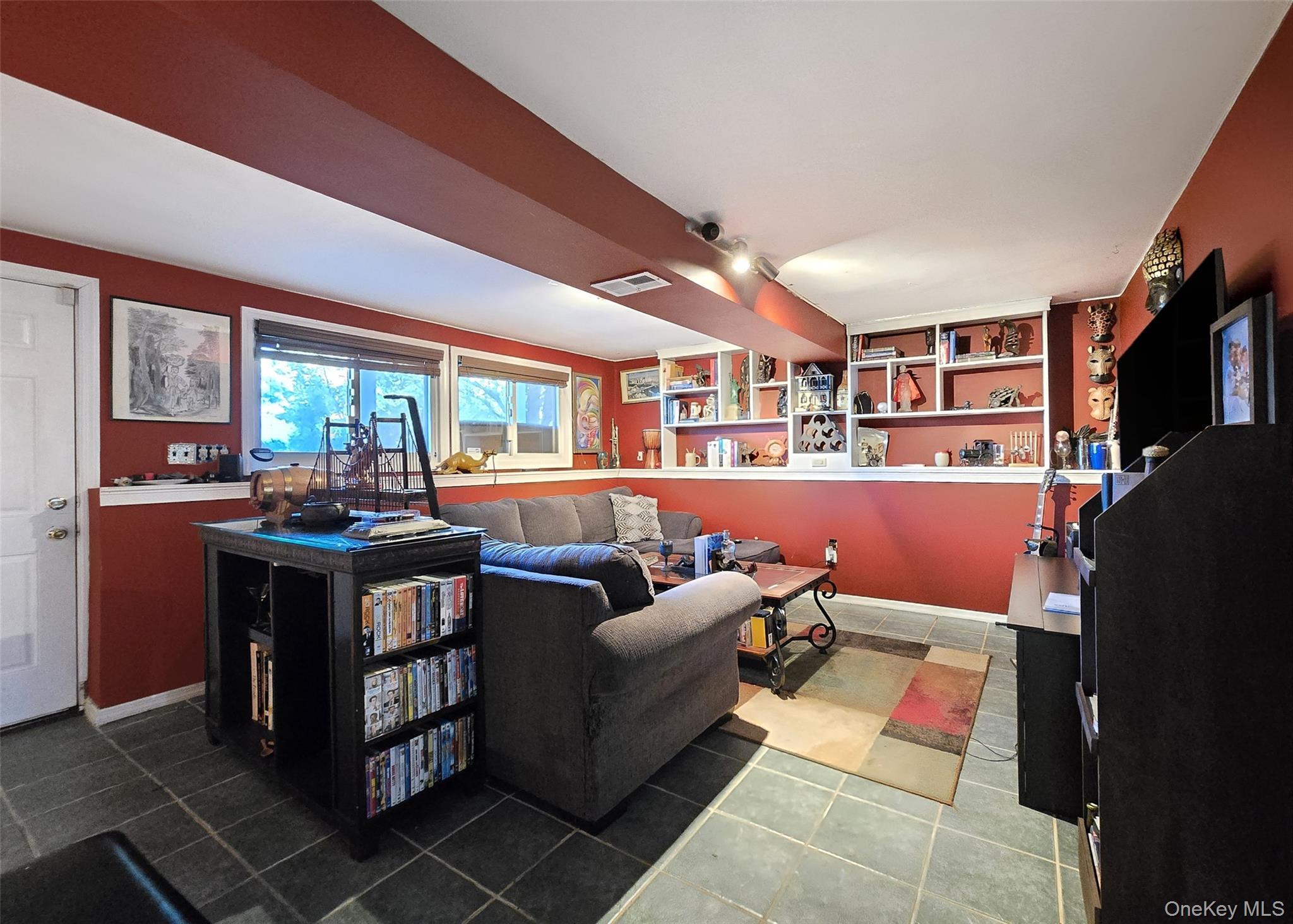 Single Family Van Buren Suffolk County, NY 11720, MLS-929460-17