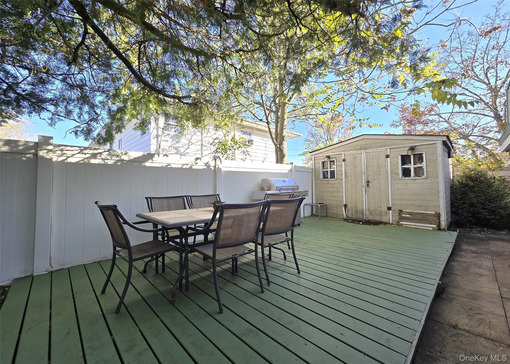 Single Family Van Buren Suffolk County, NY 11720, MLS-929460-25