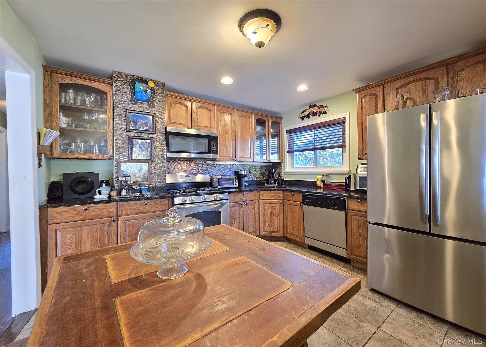 Single Family Van Buren Suffolk County, NY 11720, MLS-929460-4