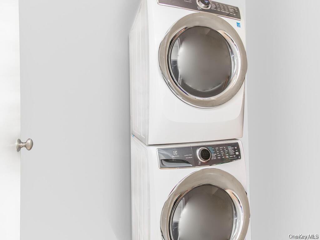 Condo Johnson Bronx, NY 10463, MLS-929465-9