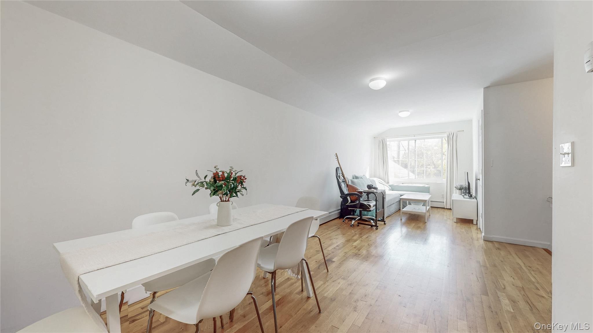 Single Family 14th  Queens, NY 11357, MLS-929467-13