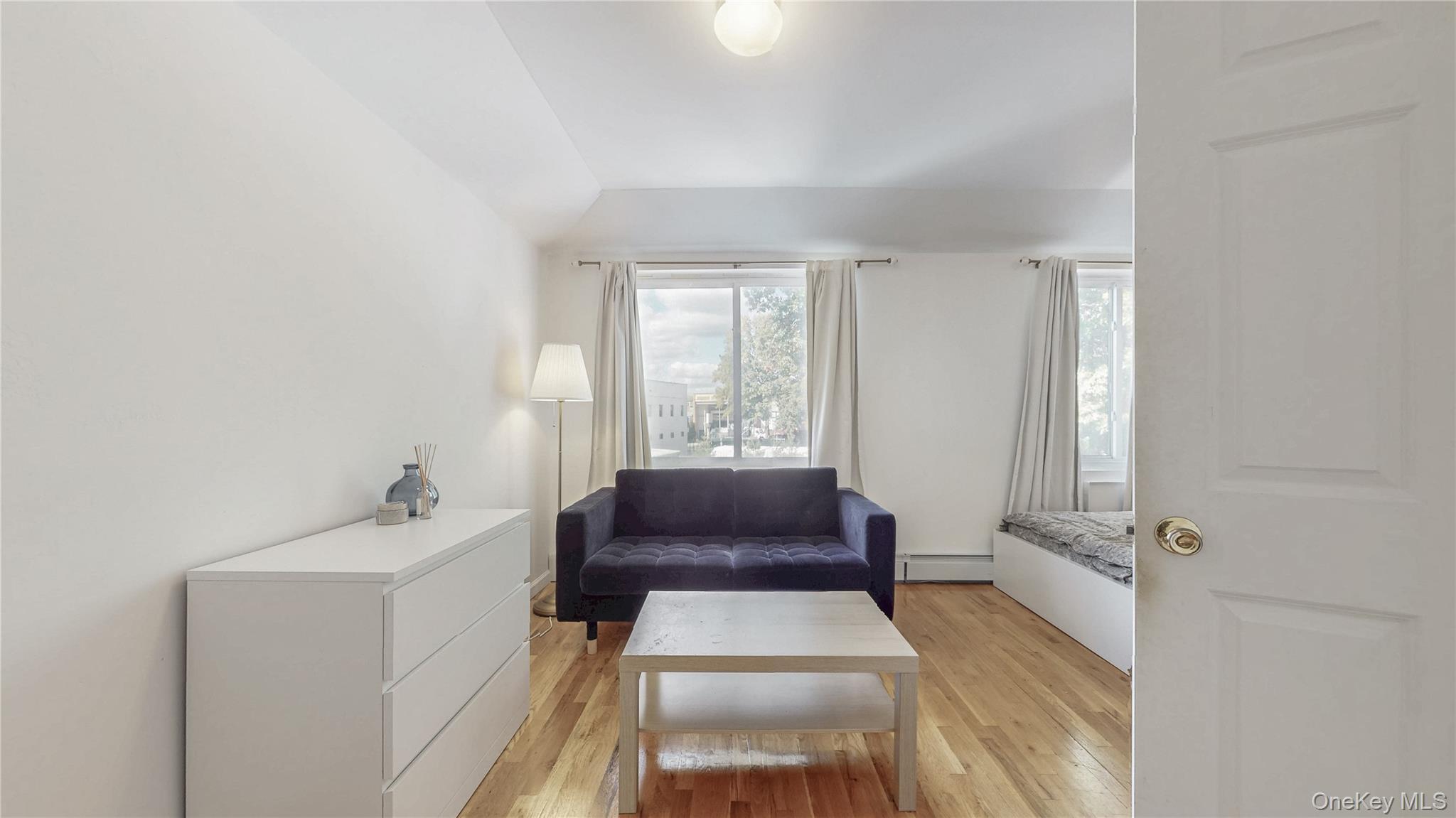 Single Family 14th  Queens, NY 11357, MLS-929467-18