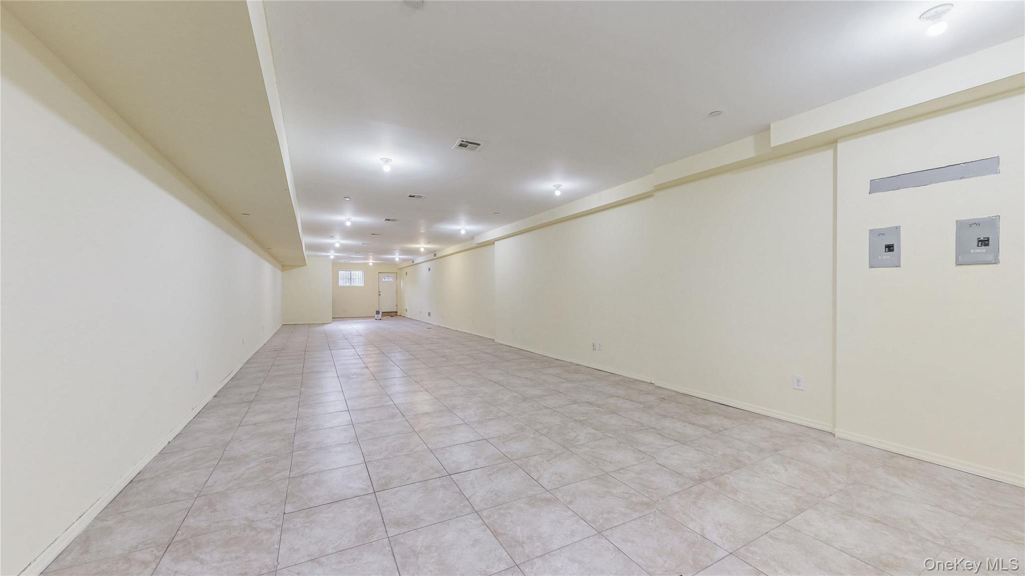 Single Family 14th  Queens, NY 11357, MLS-929467-24