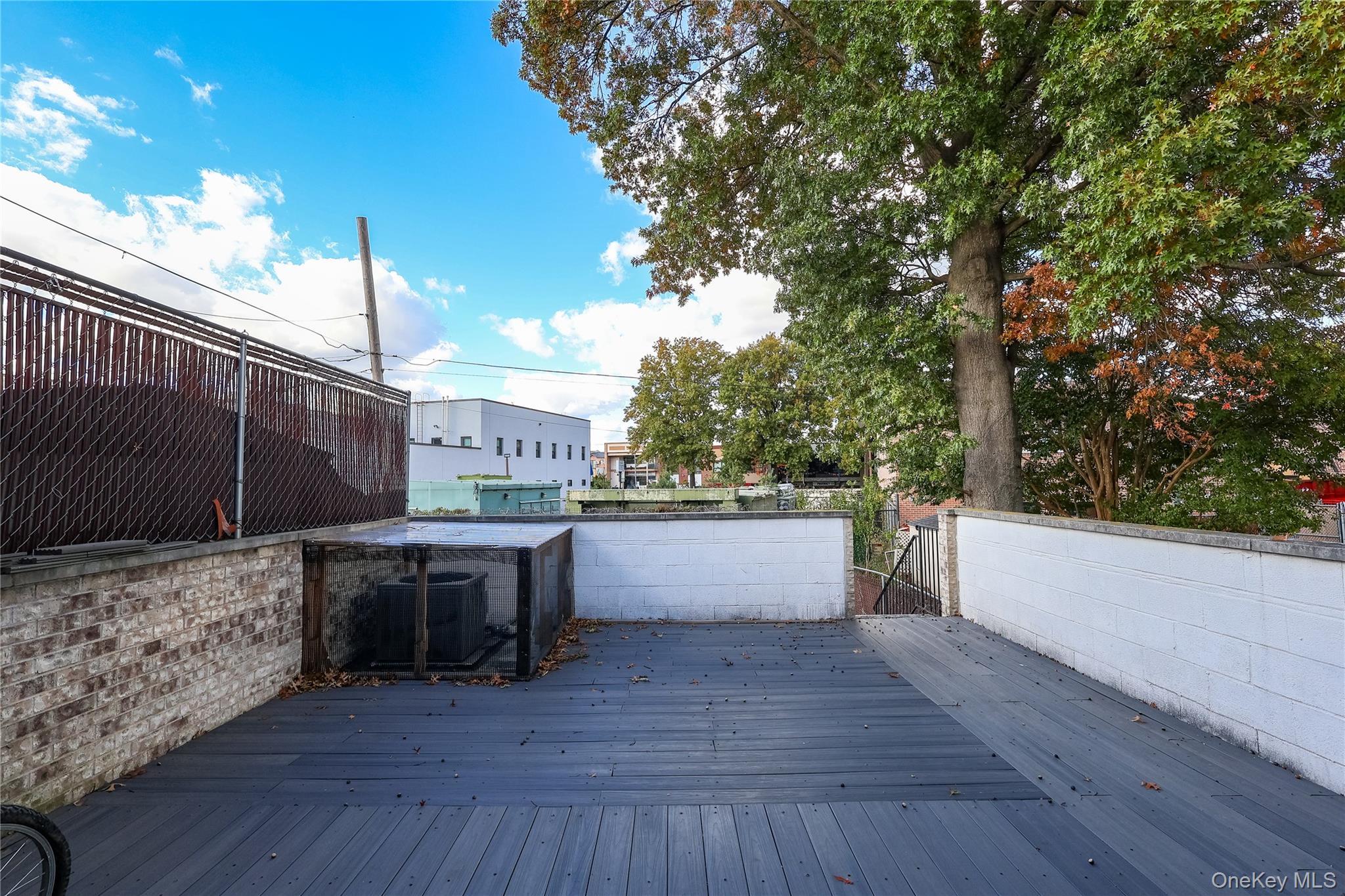 Single Family 14th  Queens, NY 11357, MLS-929467-34