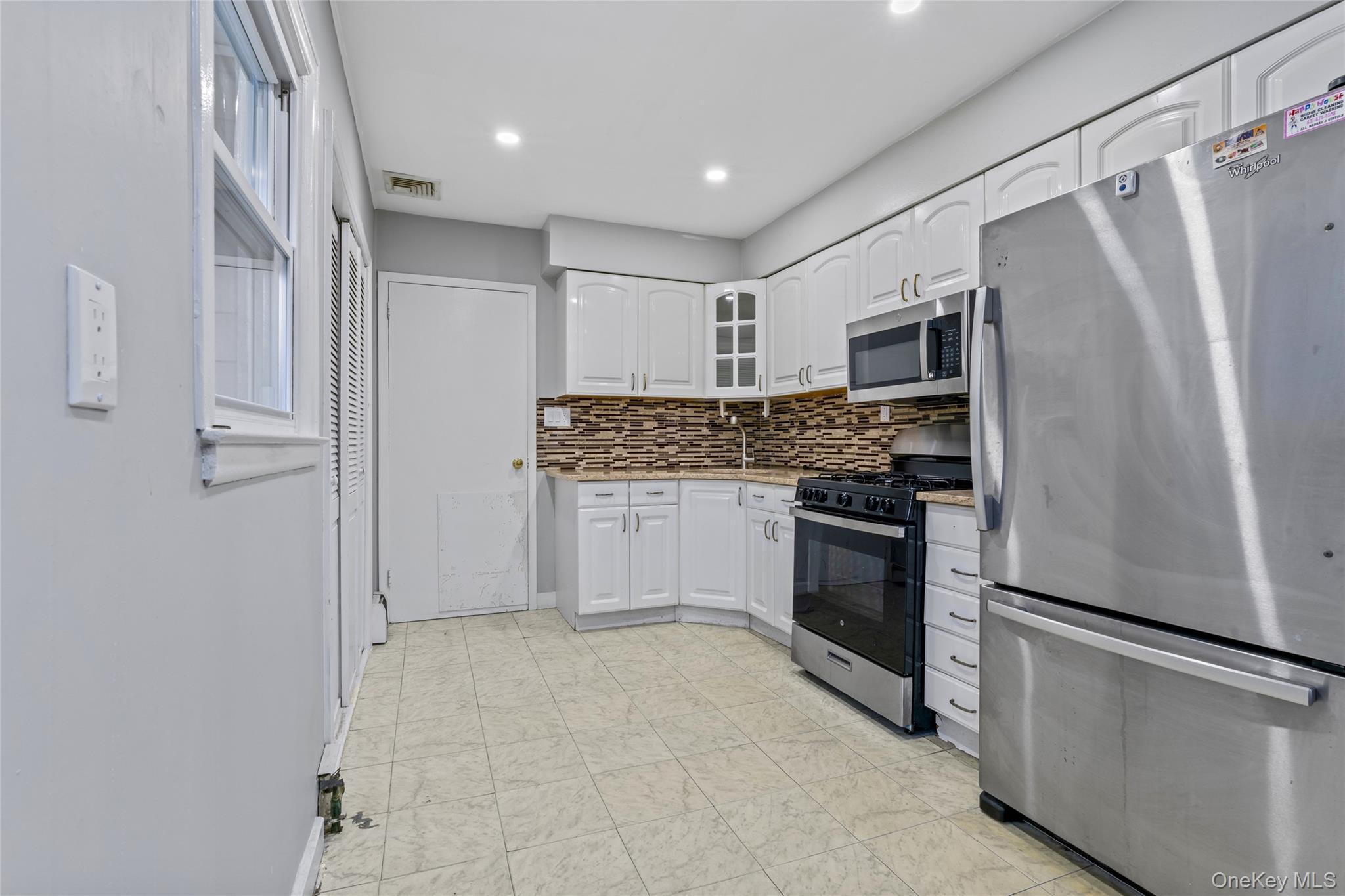 Single Family Franklin  Suffolk County, NY 11717, MLS-929476-13