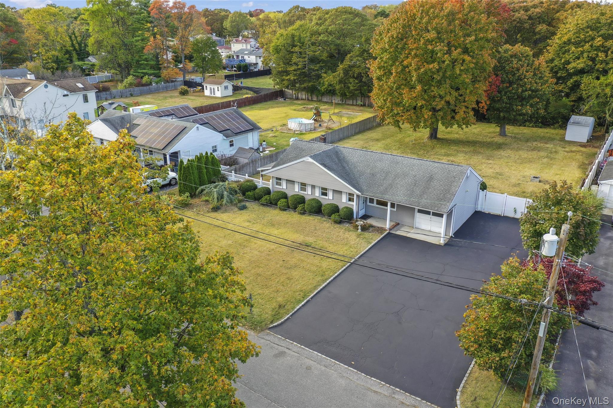 Single Family Franklin  Suffolk County, NY 11717, MLS-929476-38