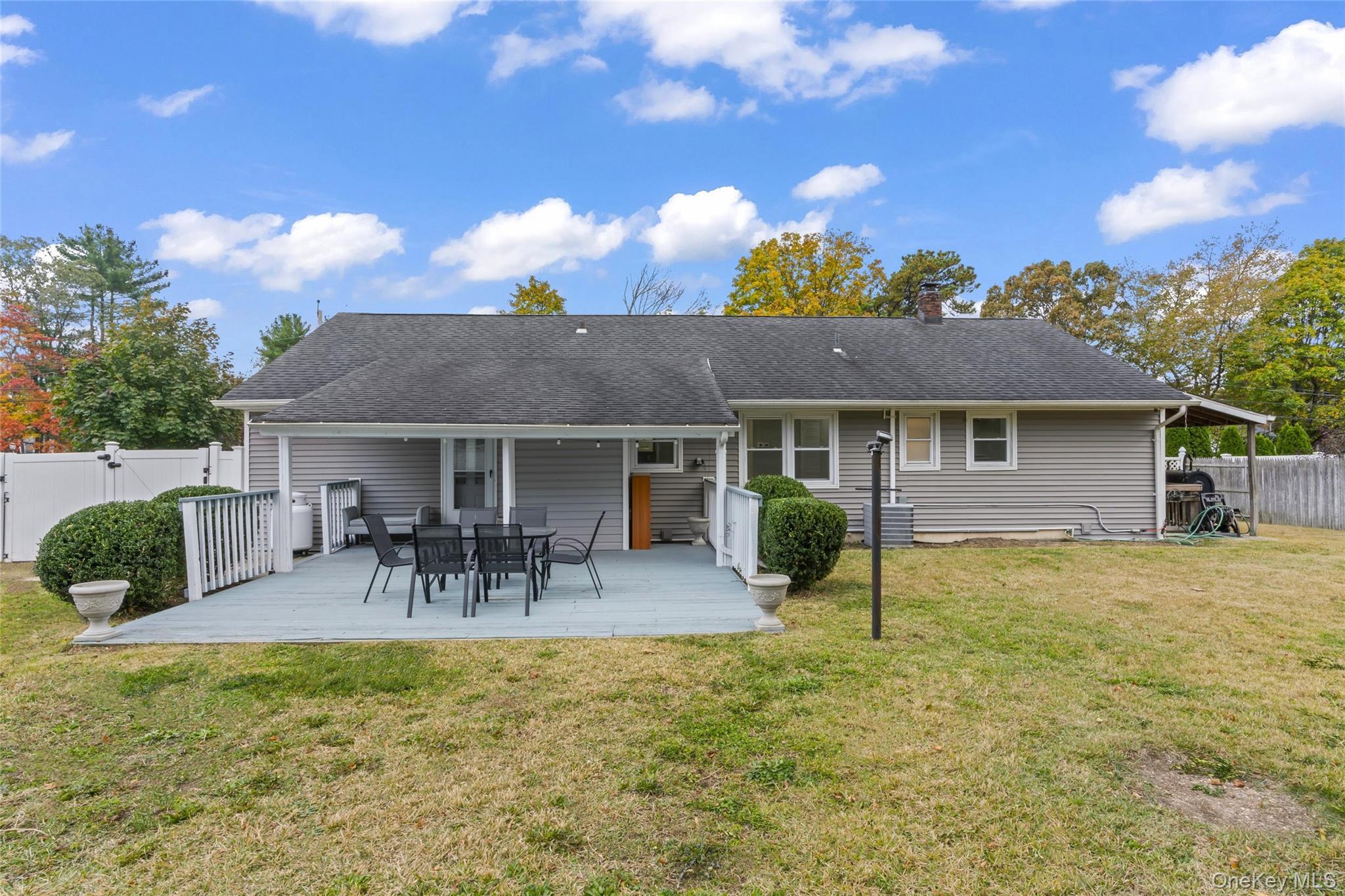 Single Family Franklin  Suffolk County, NY 11717, MLS-929476-5