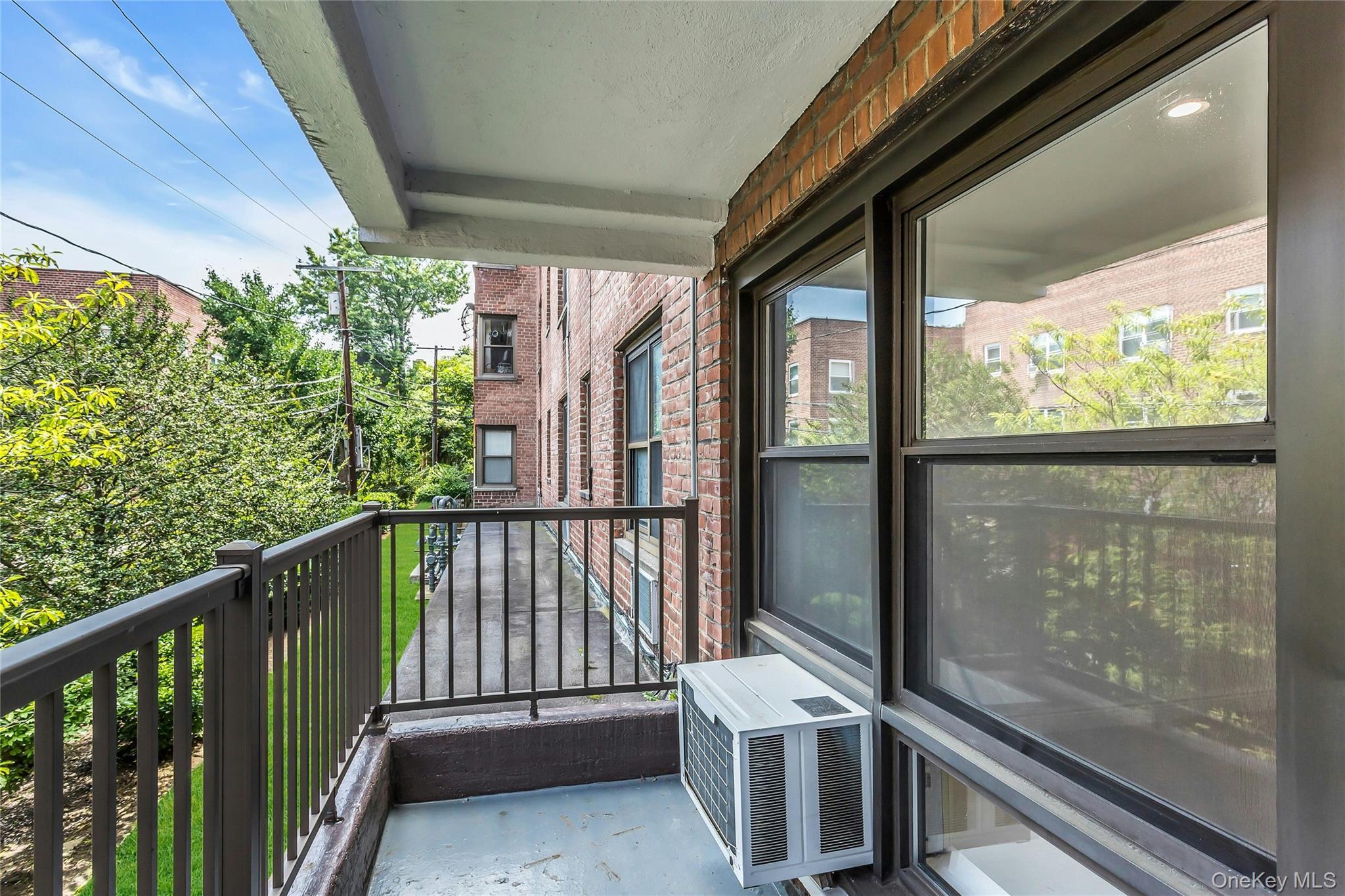 Coop Hill Park Ave Nassau County, NY 11021, MLS-929495-24